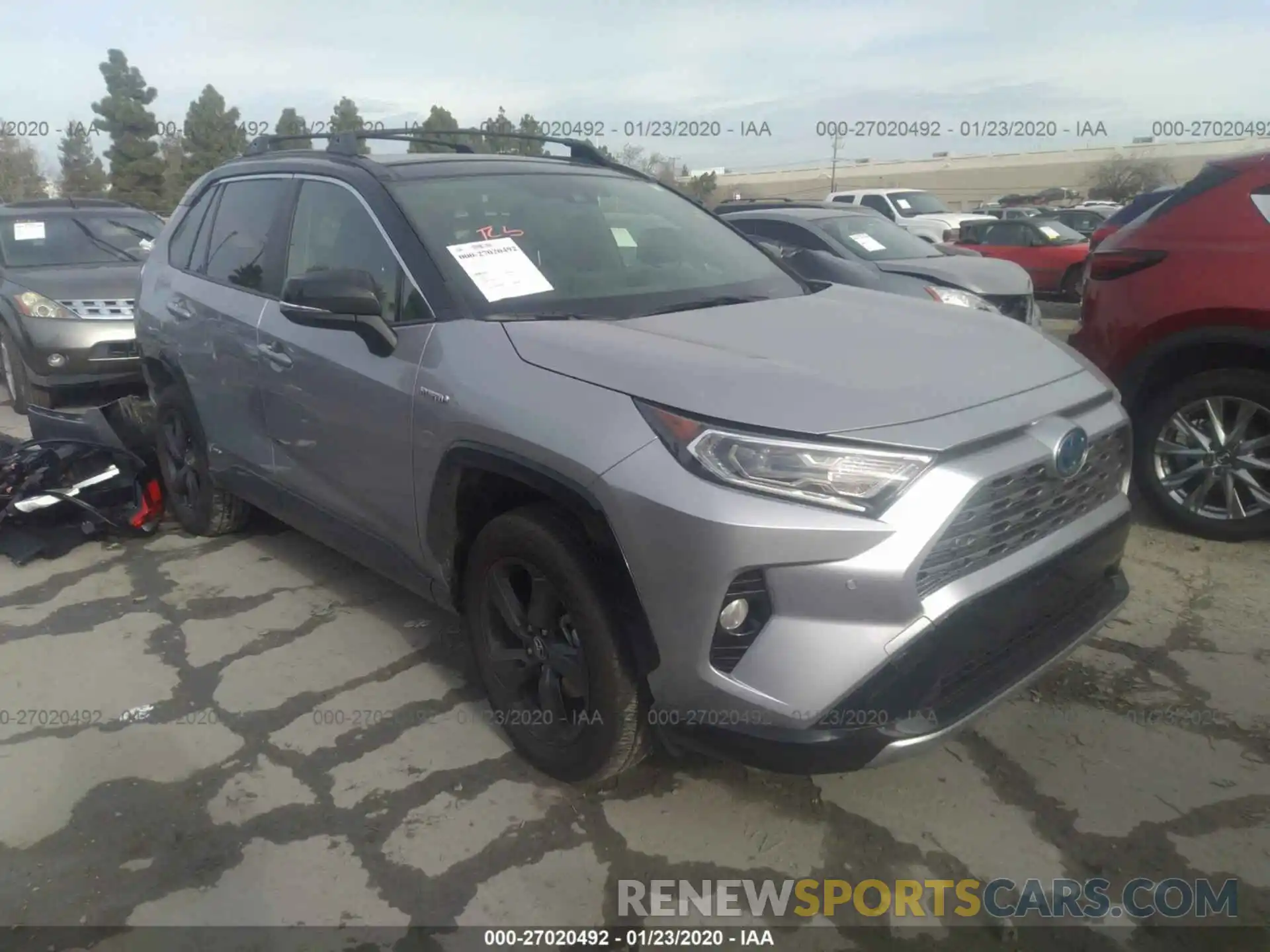 1 Photograph of a damaged car JTMEWRFV2KD507635 TOYOTA RAV4 2019