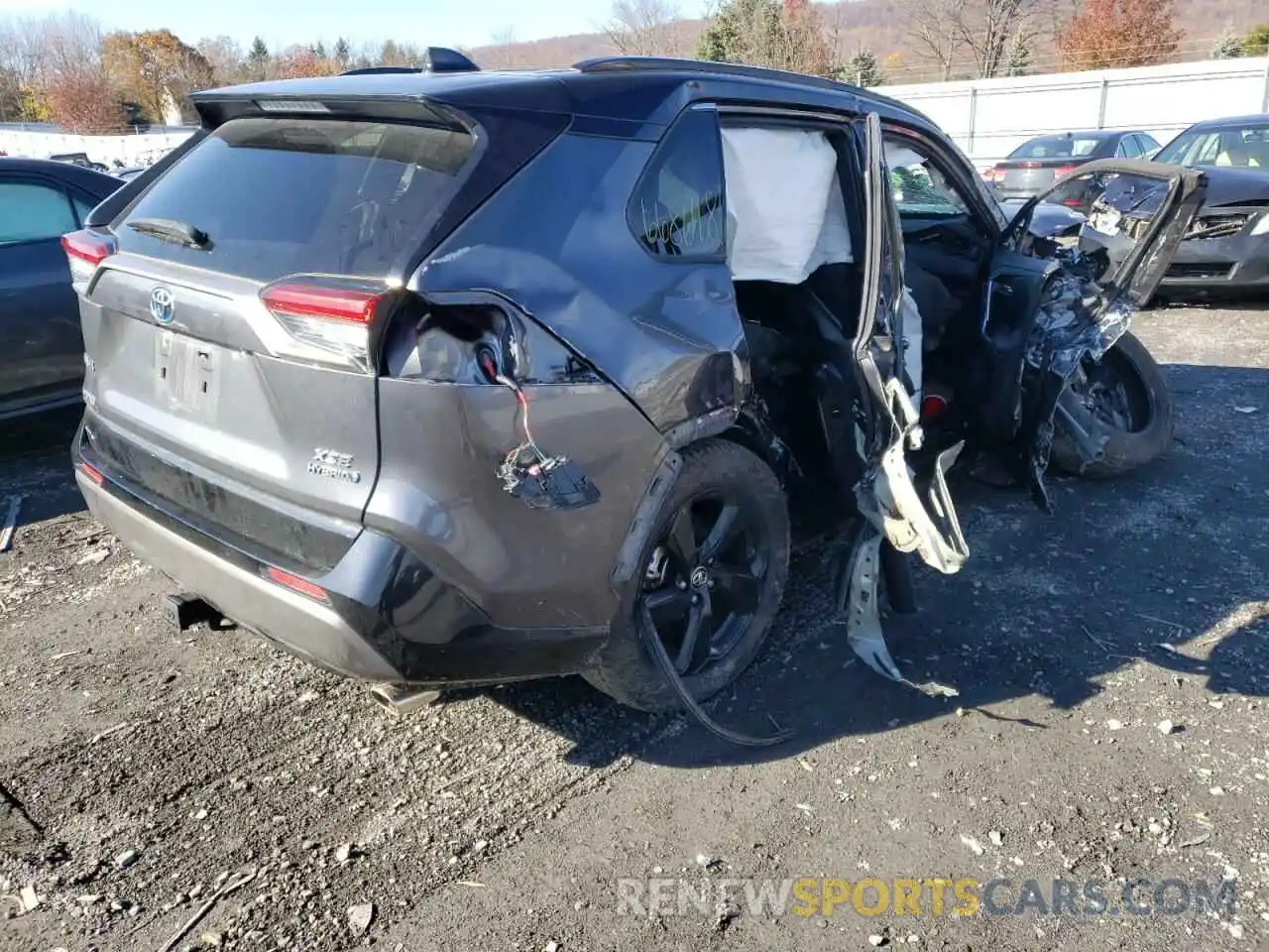 4 Photograph of a damaged car JTMEWRFV2KD510308 TOYOTA RAV4 2019