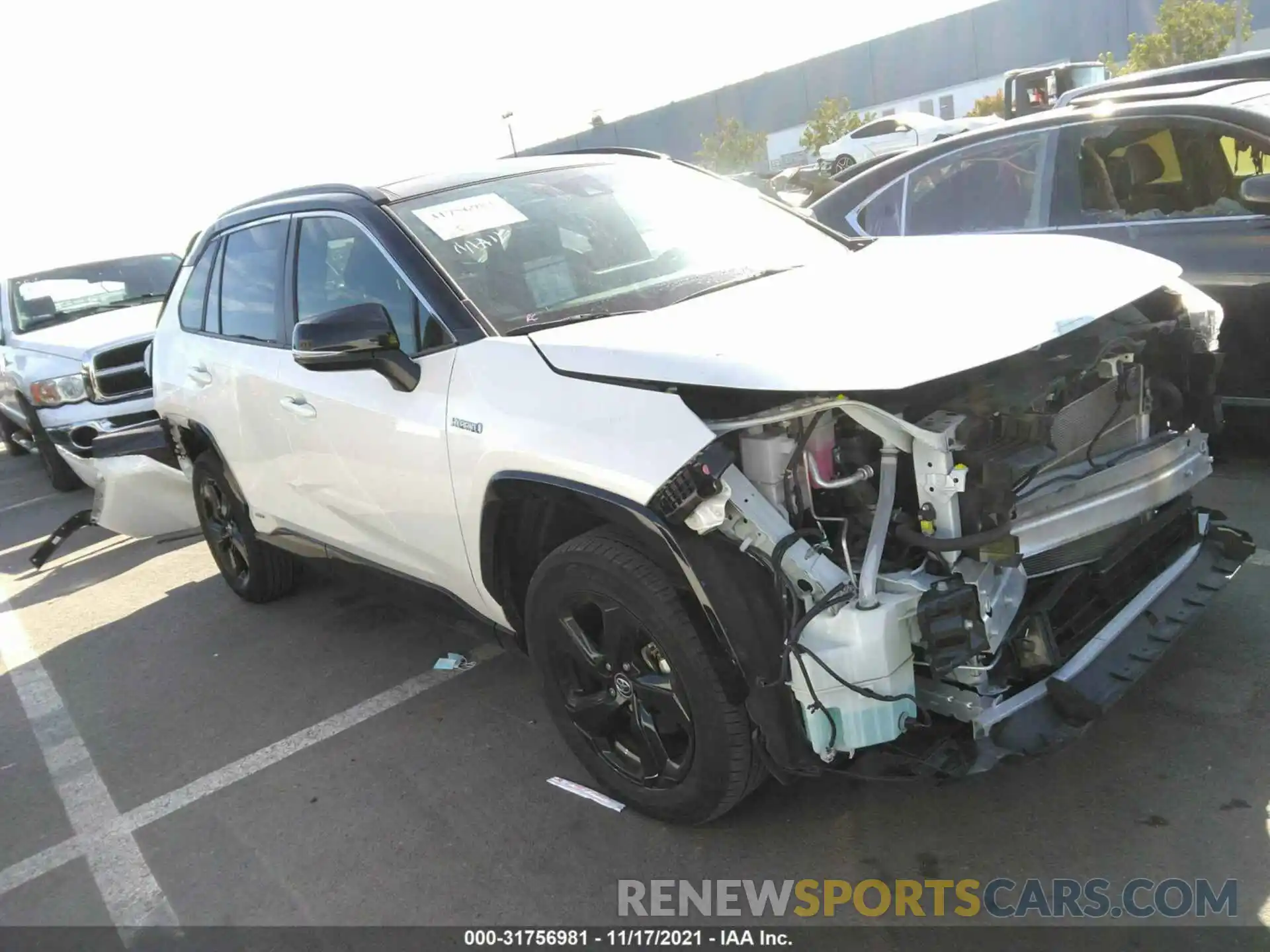 1 Photograph of a damaged car JTMEWRFV2KD516884 TOYOTA RAV4 2019