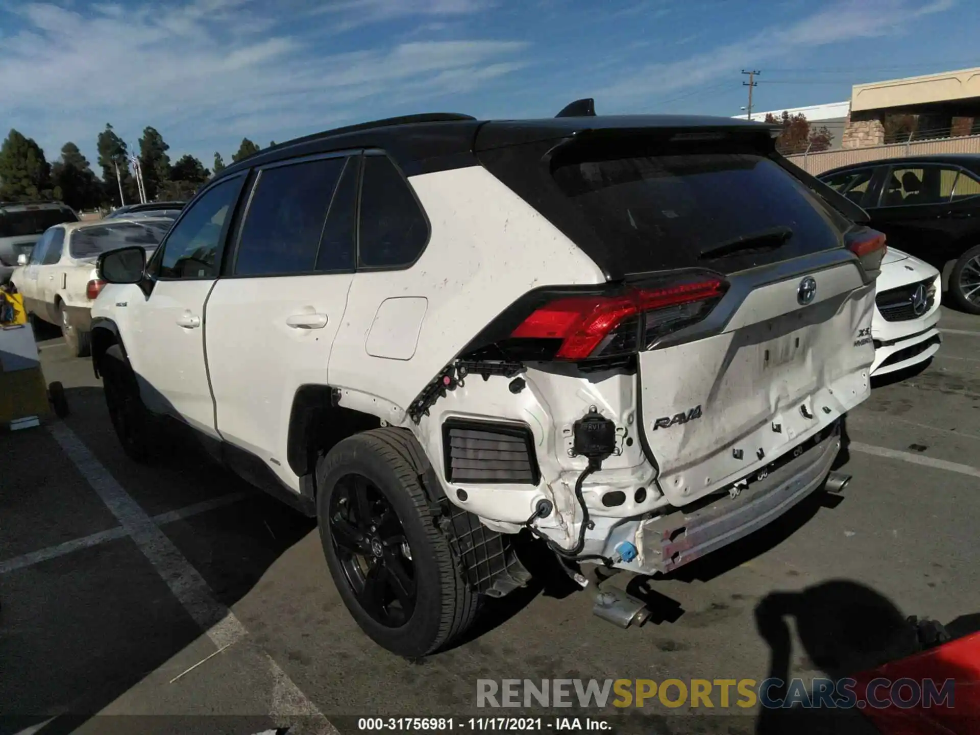 3 Photograph of a damaged car JTMEWRFV2KD516884 TOYOTA RAV4 2019