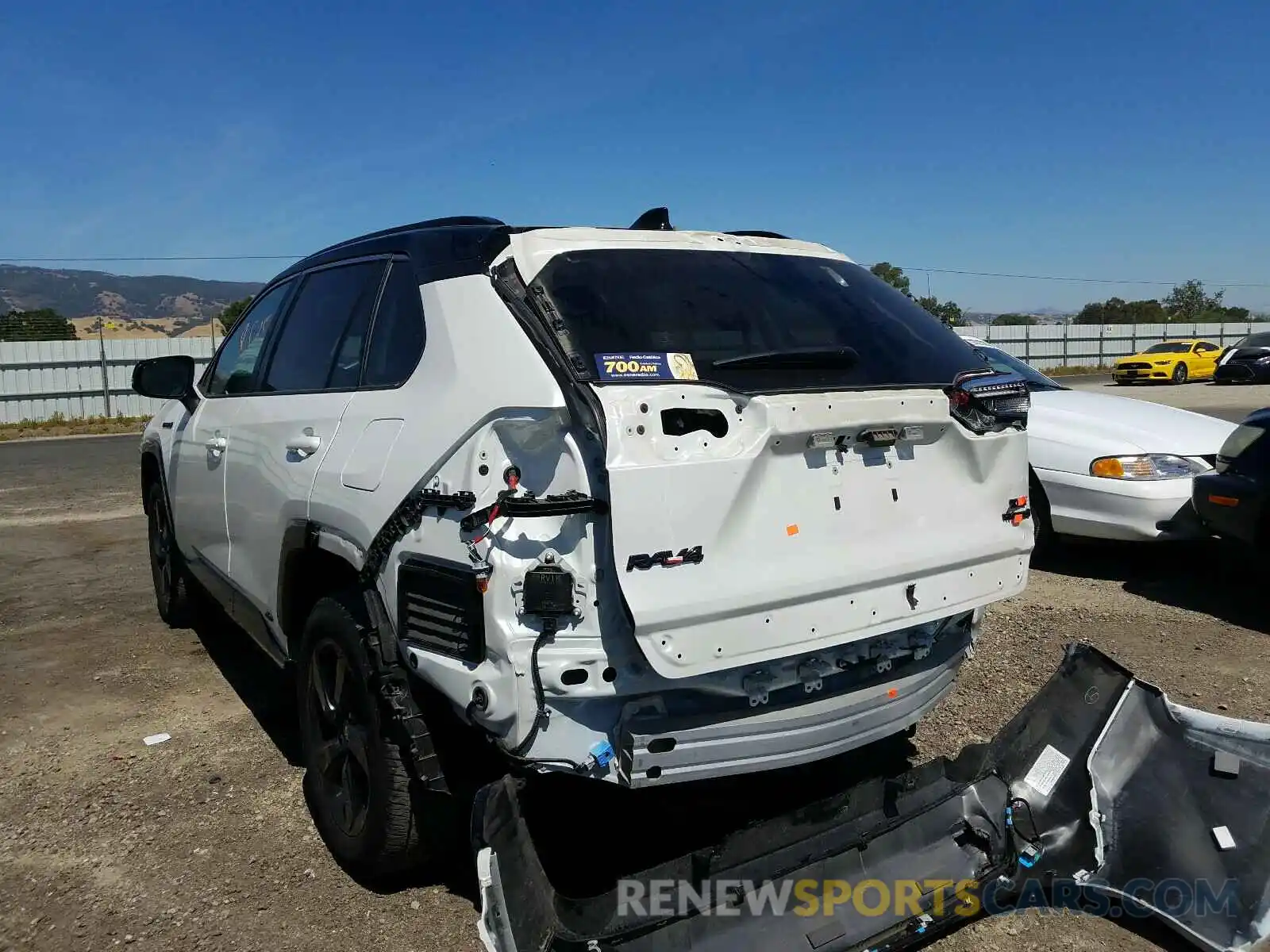 3 Photograph of a damaged car JTMEWRFV2KD519235 TOYOTA RAV4 2019