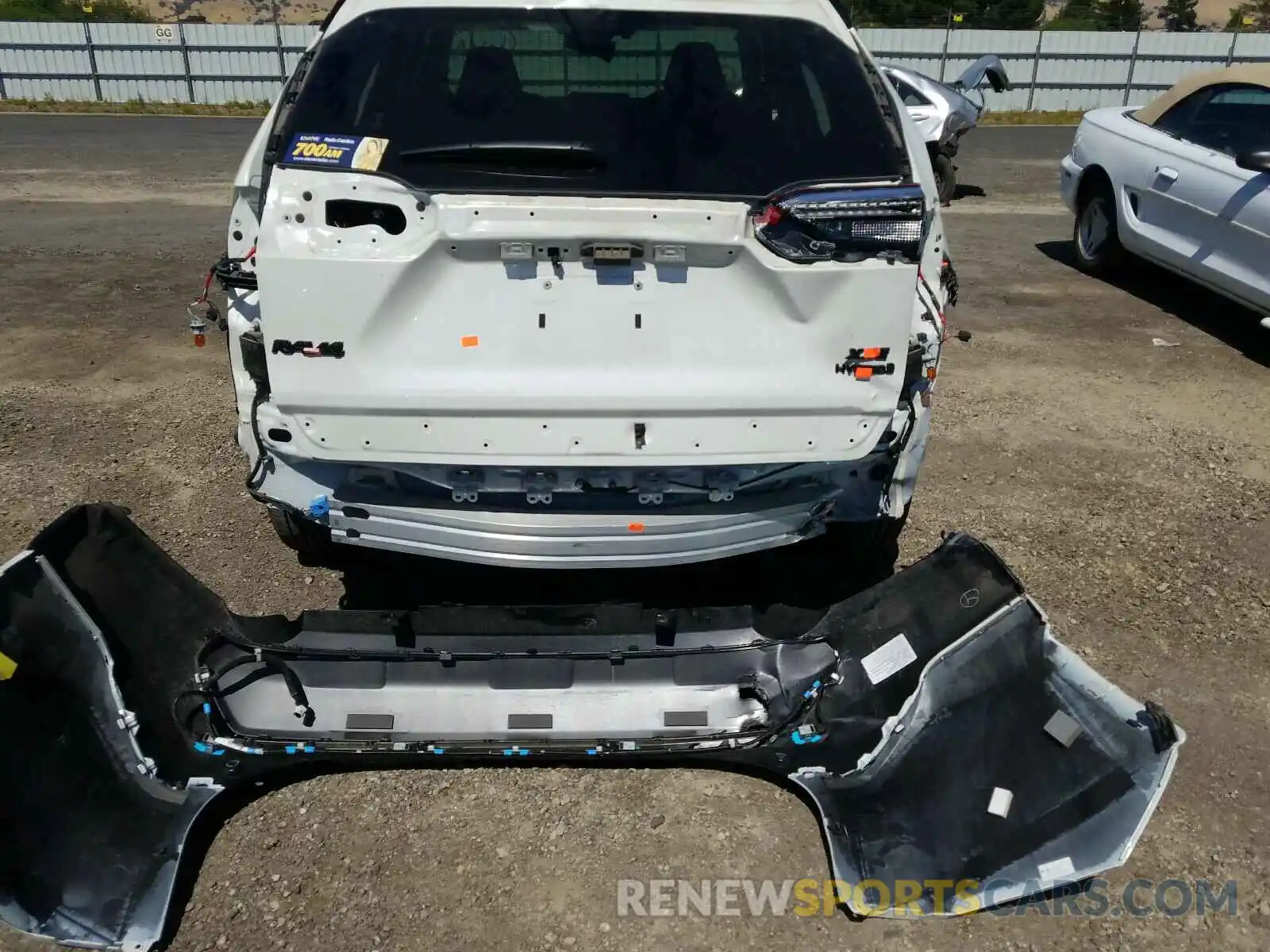 9 Photograph of a damaged car JTMEWRFV2KD519235 TOYOTA RAV4 2019