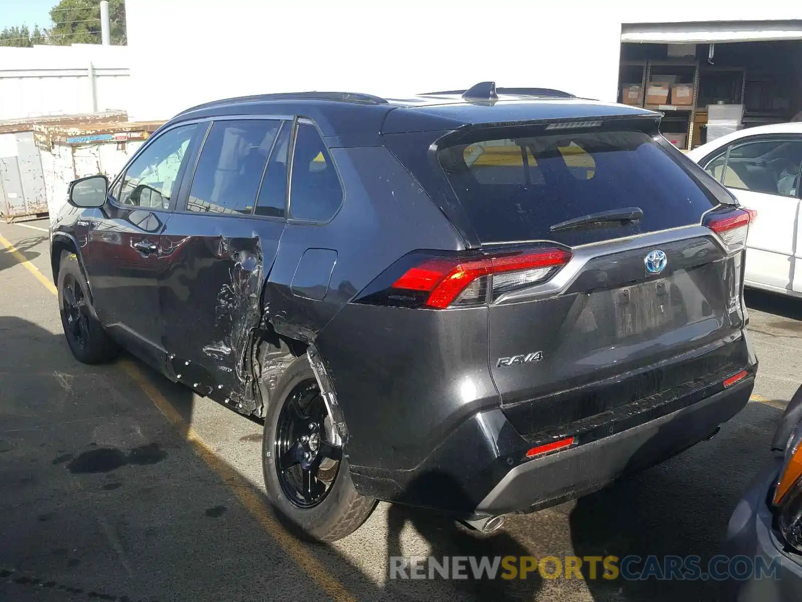 3 Photograph of a damaged car JTMEWRFV2KD519638 TOYOTA RAV4 2019