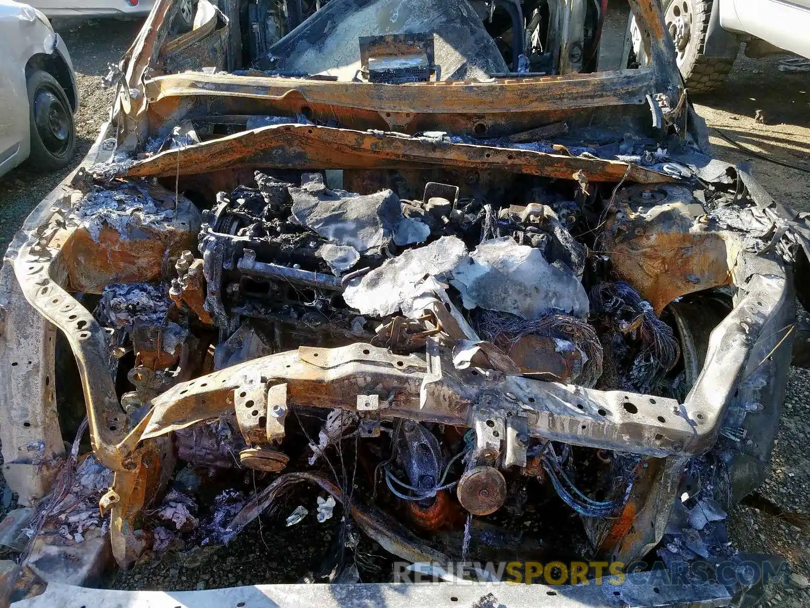 7 Photograph of a damaged car JTMEWRFV2KD522748 TOYOTA RAV4 2019