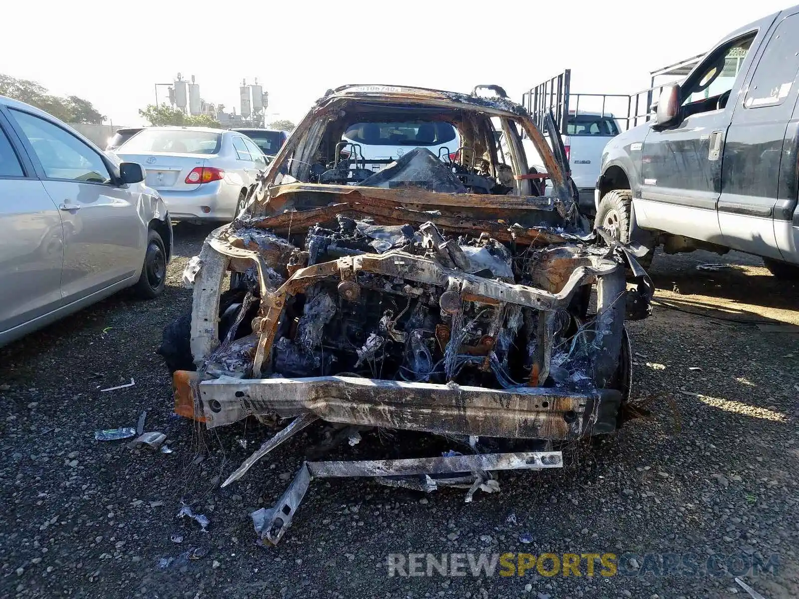 9 Photograph of a damaged car JTMEWRFV2KD522748 TOYOTA RAV4 2019