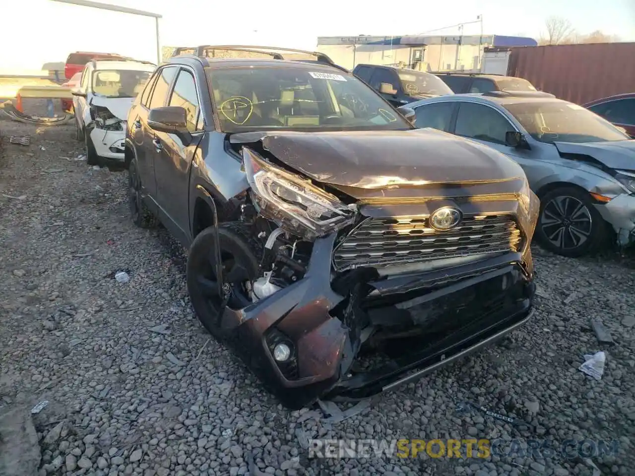 1 Photograph of a damaged car JTMEWRFV2KJ001420 TOYOTA RAV4 2019