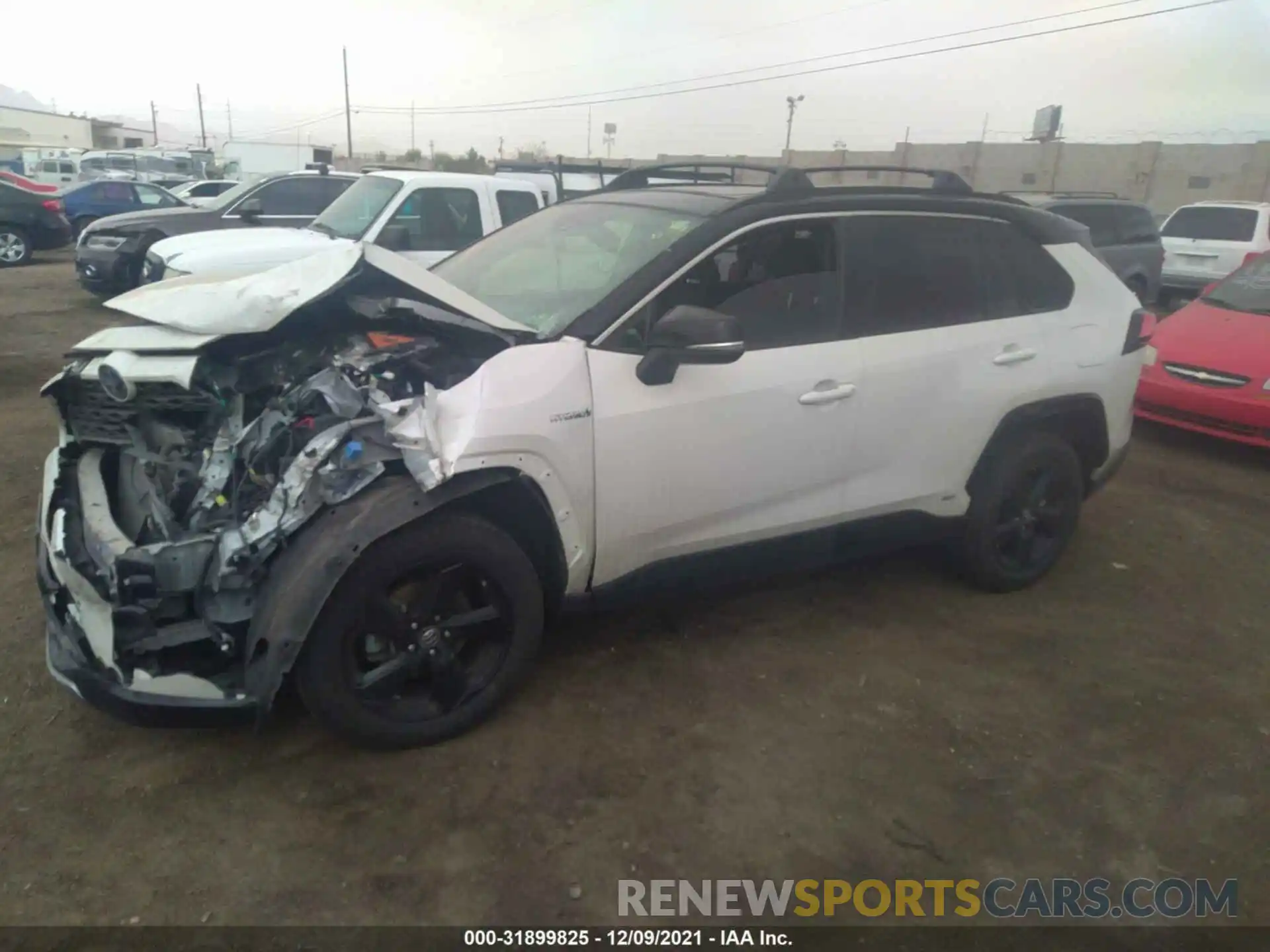 2 Photograph of a damaged car JTMEWRFV2KJ007332 TOYOTA RAV4 2019