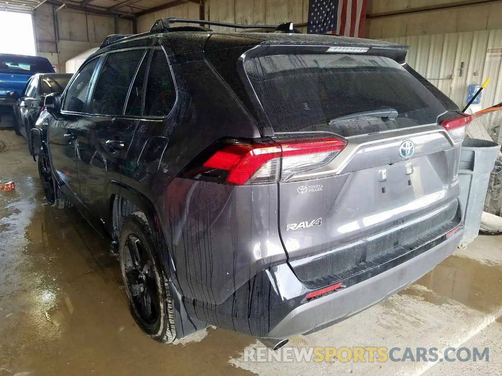 3 Photograph of a damaged car JTMEWRFV2KJ009453 TOYOTA RAV4 2019