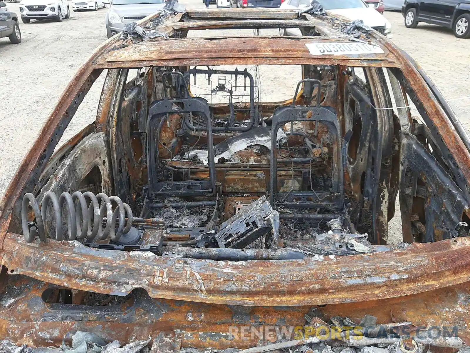 9 Photograph of a damaged car JTMEWRFV2KJ009632 TOYOTA RAV4 2019