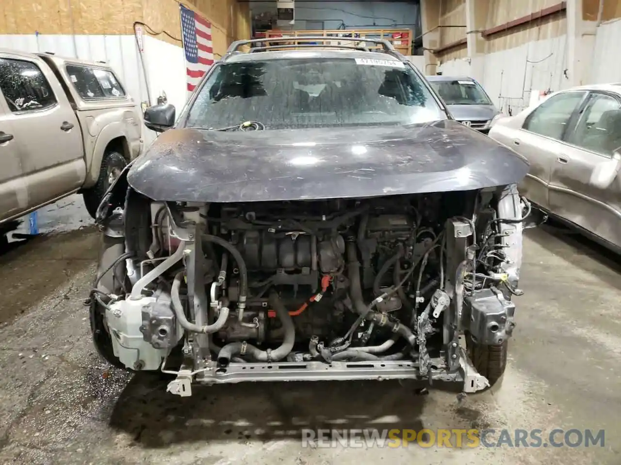 5 Photograph of a damaged car JTMEWRFV2KJ010733 TOYOTA RAV4 2019