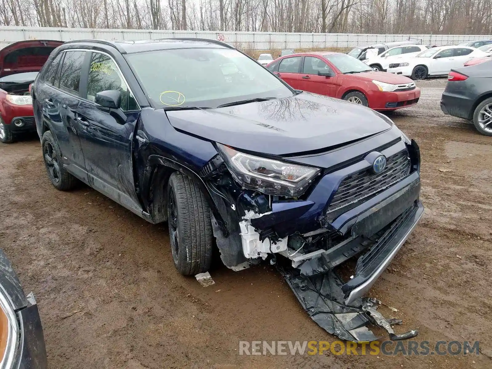 1 Photograph of a damaged car JTMEWRFV2KJ018234 TOYOTA RAV4 2019