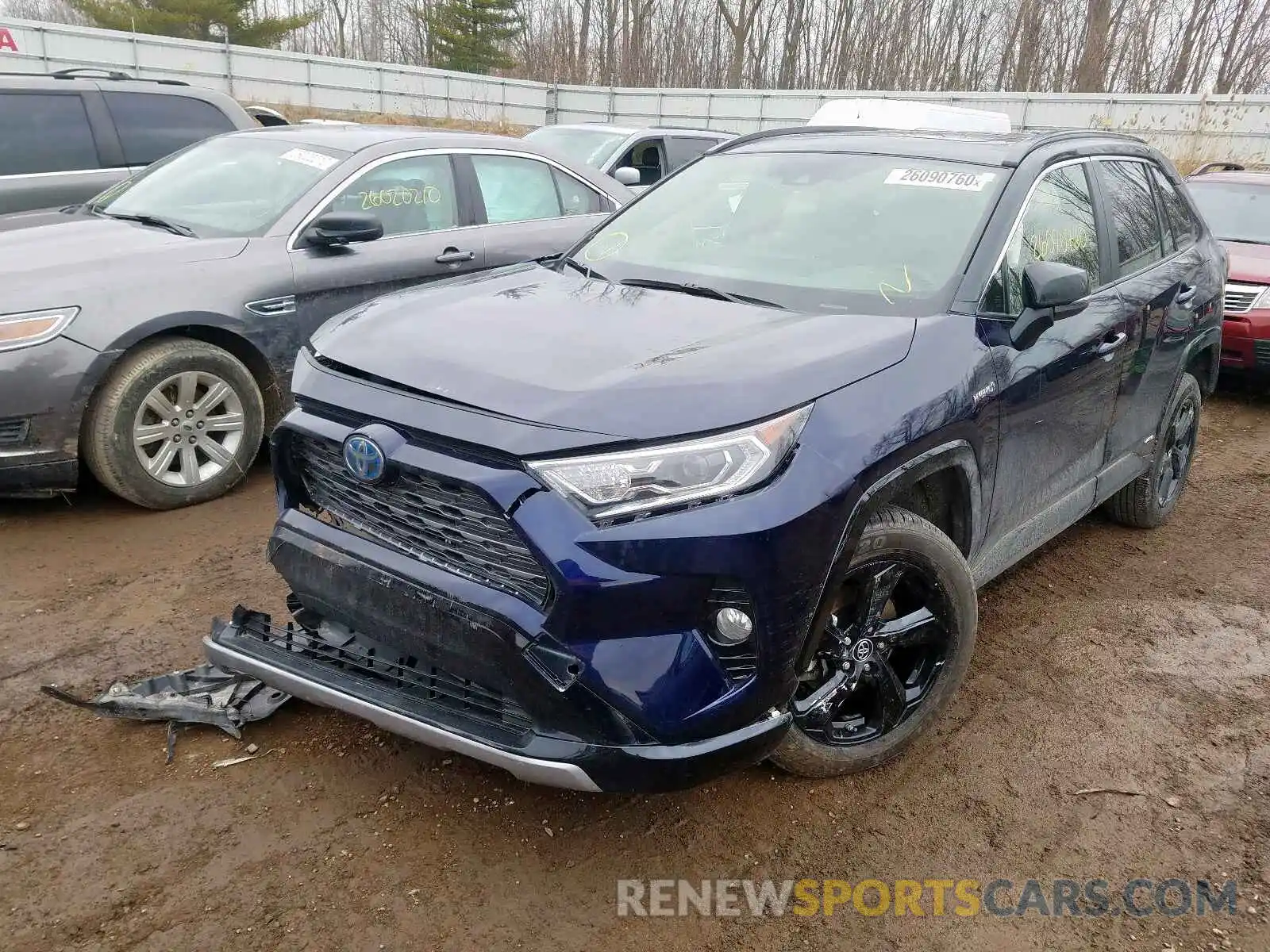 2 Photograph of a damaged car JTMEWRFV2KJ018234 TOYOTA RAV4 2019