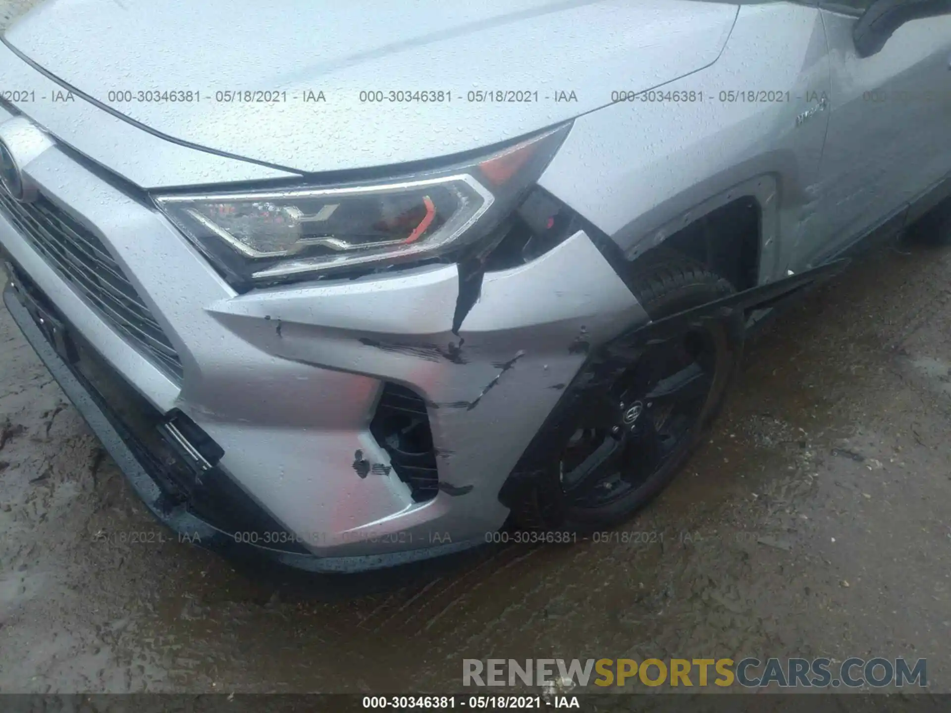 6 Photograph of a damaged car JTMEWRFV2KJ018816 TOYOTA RAV4 2019