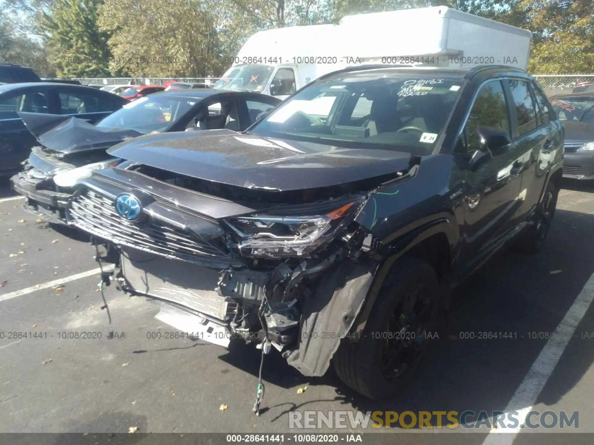 2 Фотография поврежденного автомобиля JTMEWRFV2KJ020212 TOYOTA RAV4 2019