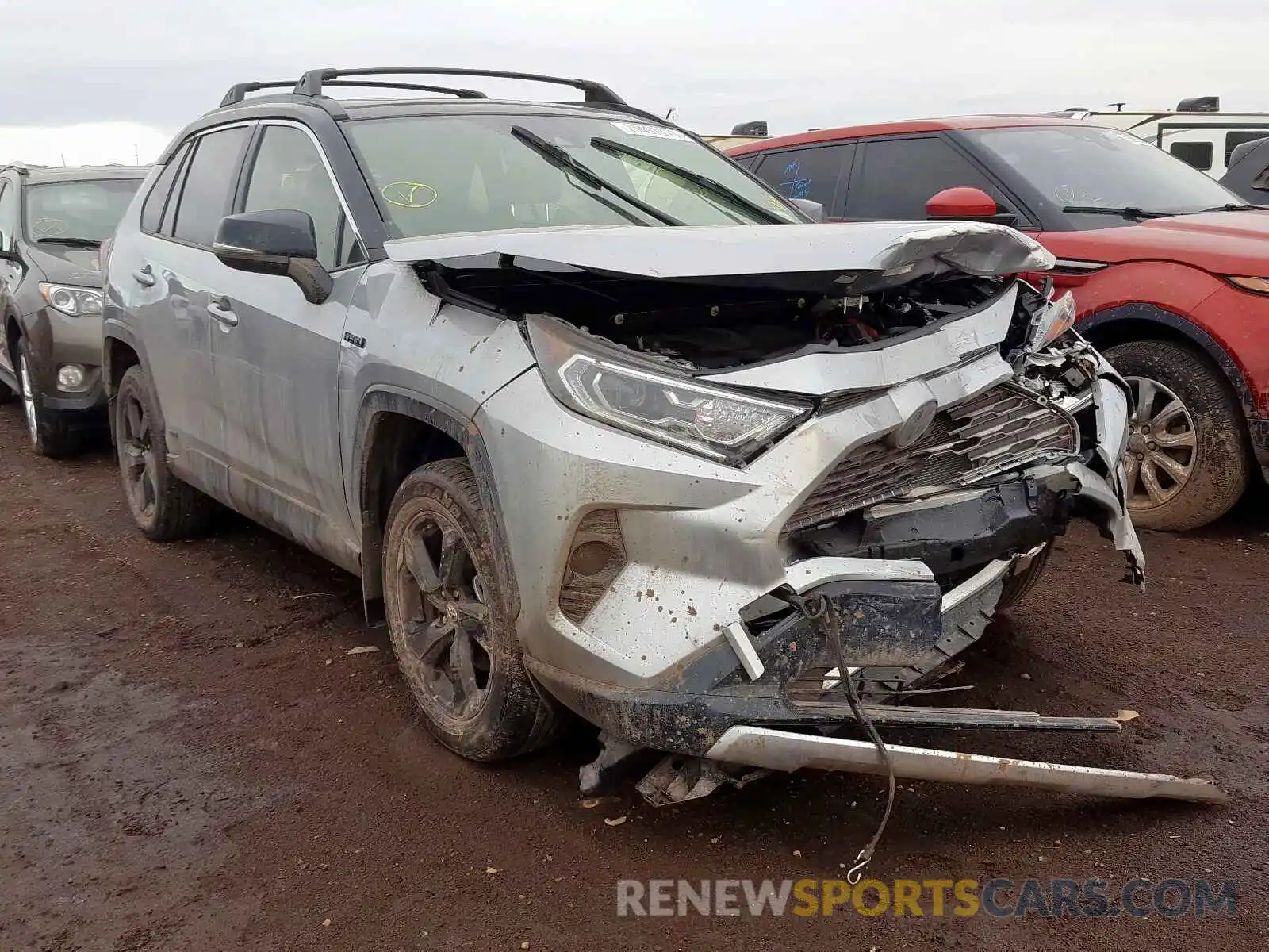 2 Фотография поврежденного автомобиля JTMEWRFV2KJ020534 TOYOTA RAV4 2019
