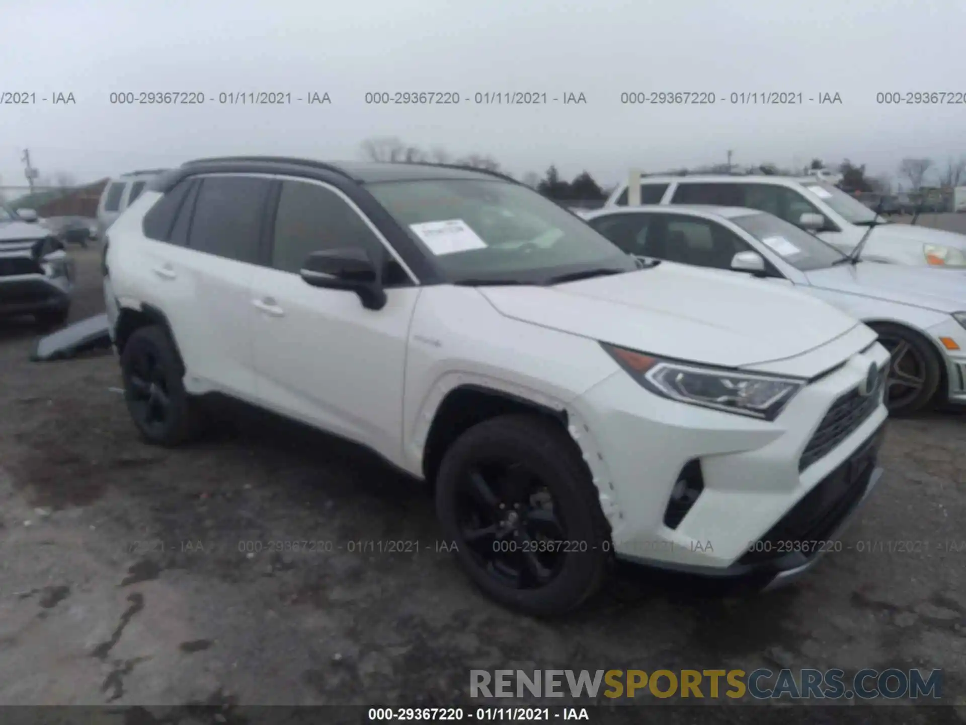 1 Photograph of a damaged car JTMEWRFV2KJ020615 TOYOTA RAV4 2019