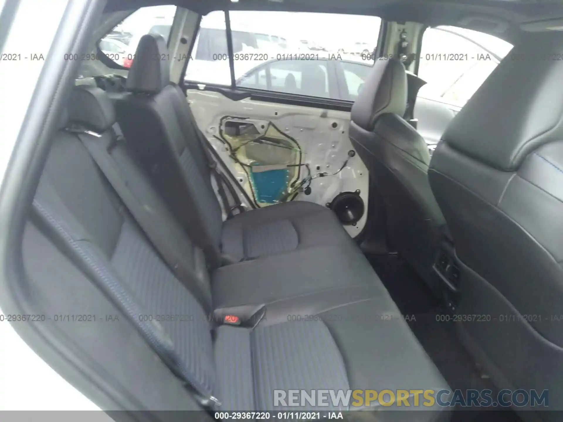 8 Photograph of a damaged car JTMEWRFV2KJ020615 TOYOTA RAV4 2019