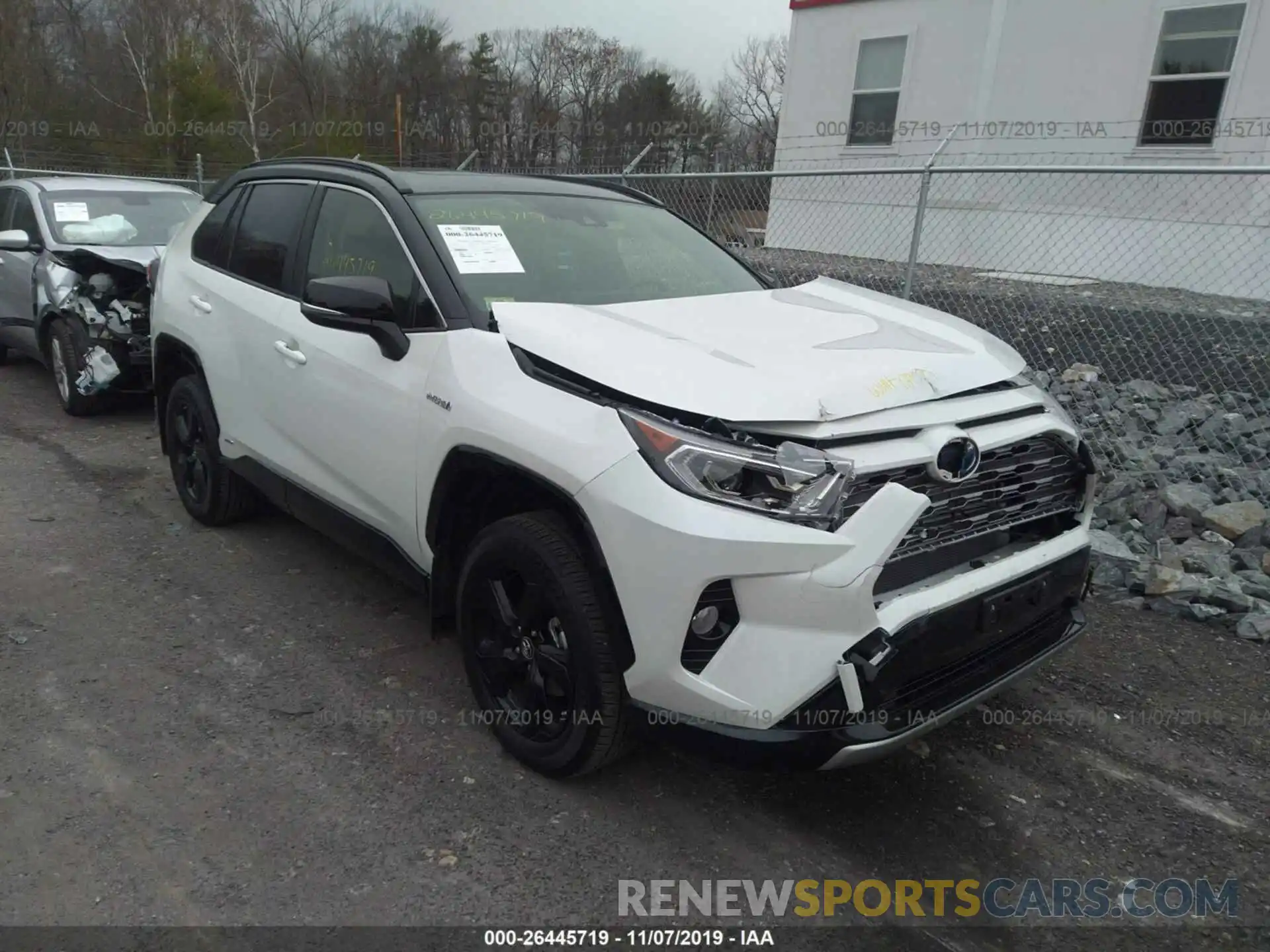 1 Photograph of a damaged car JTMEWRFV2KJ022977 TOYOTA RAV4 2019