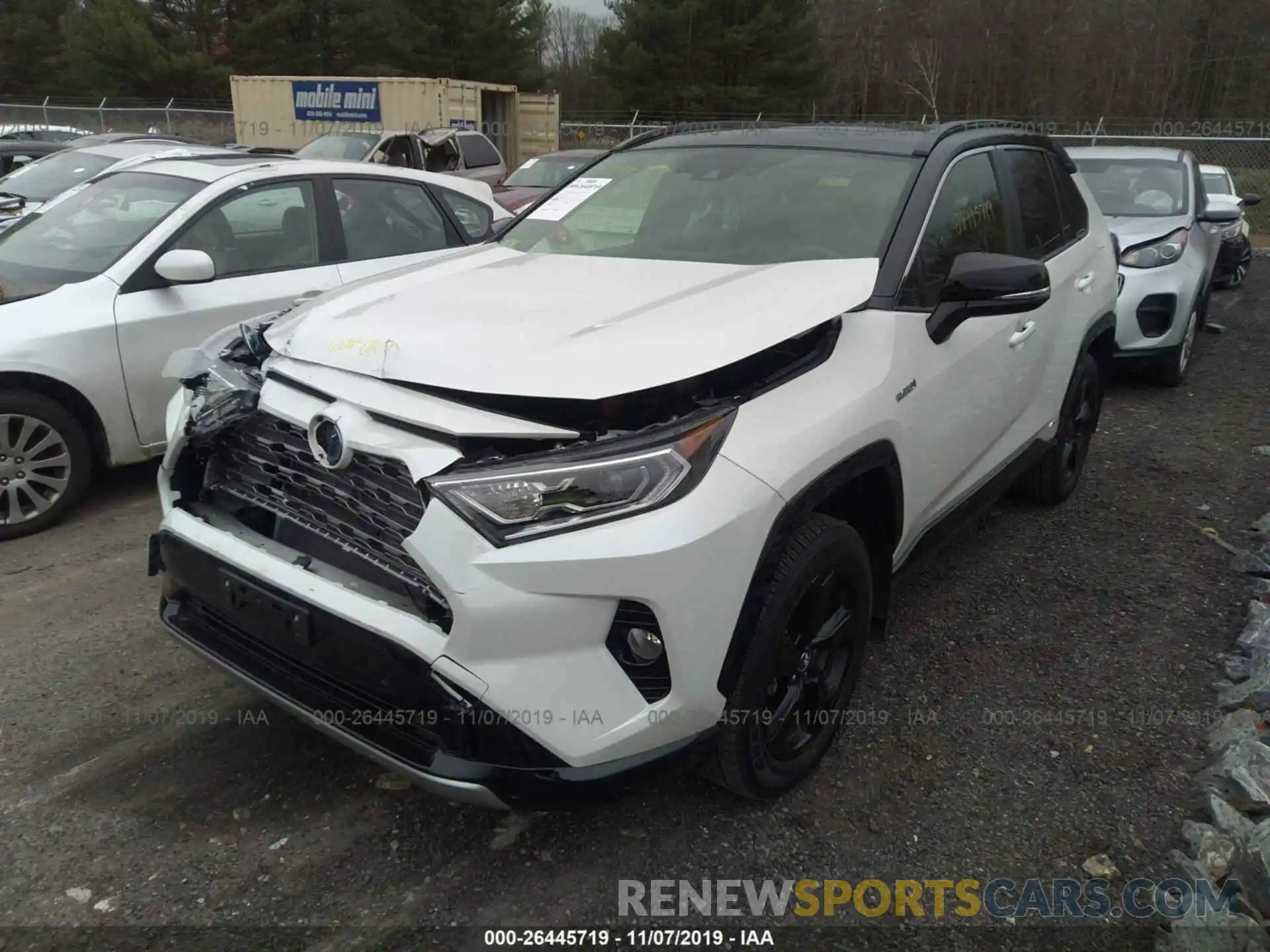 2 Фотография поврежденного автомобиля JTMEWRFV2KJ022977 TOYOTA RAV4 2019