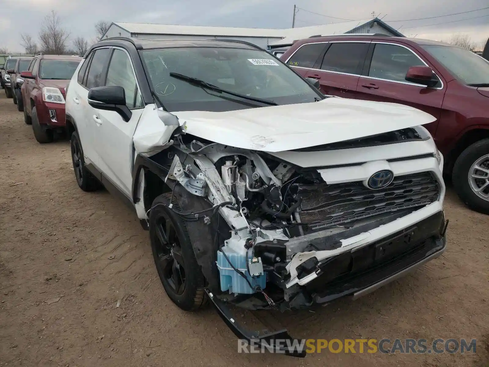 1 Photograph of a damaged car JTMEWRFV3KD505697 TOYOTA RAV4 2019