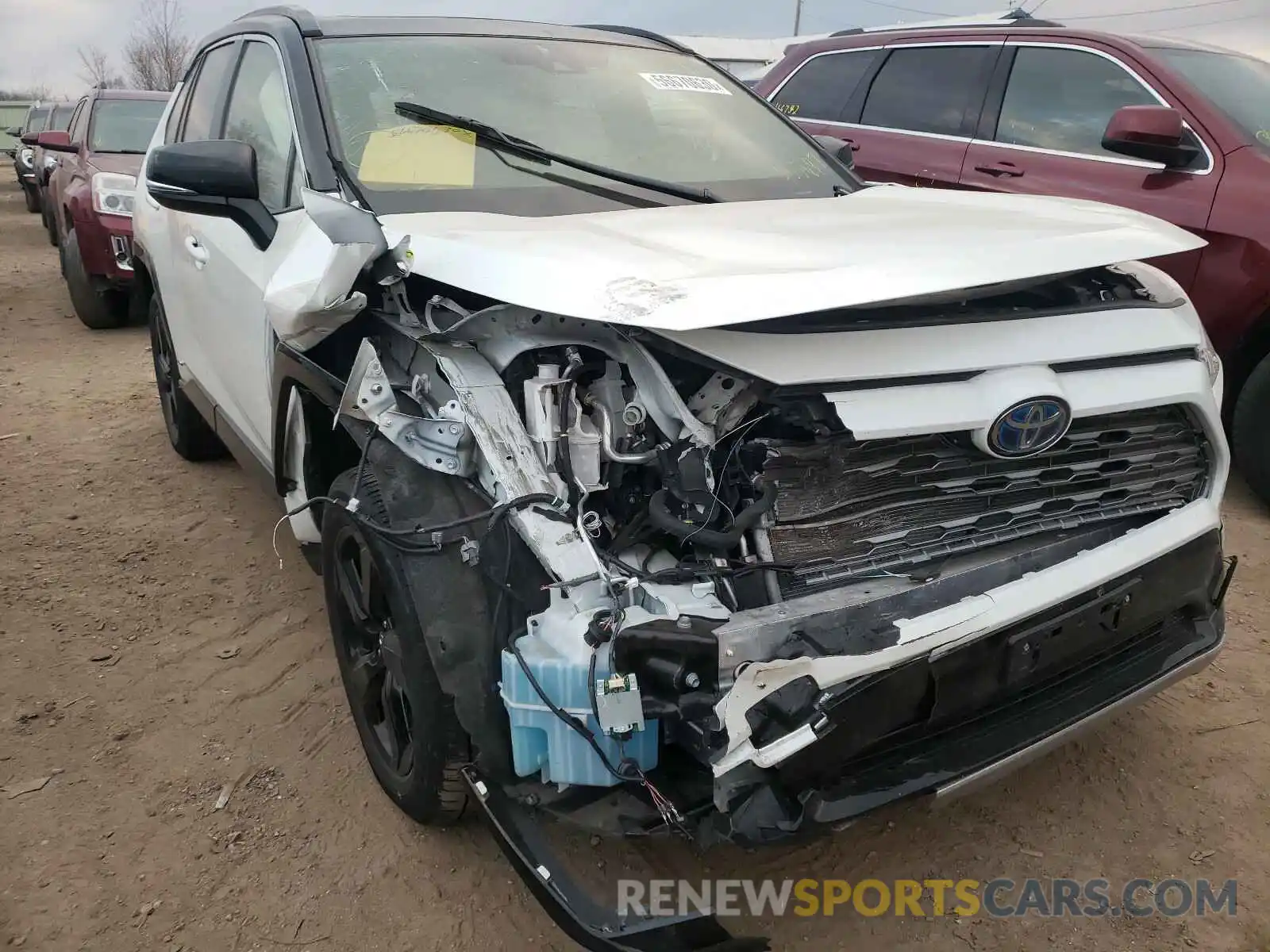 9 Photograph of a damaged car JTMEWRFV3KD505697 TOYOTA RAV4 2019