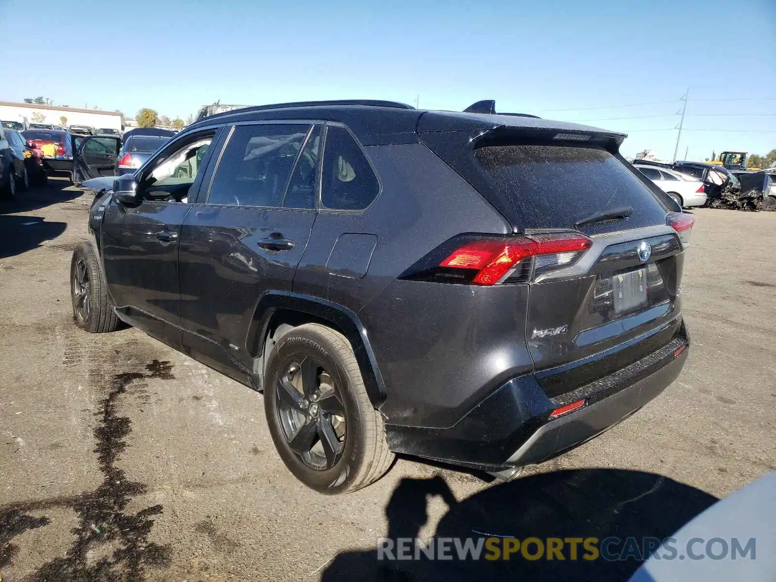 3 Photograph of a damaged car JTMEWRFV3KD506042 TOYOTA RAV4 2019