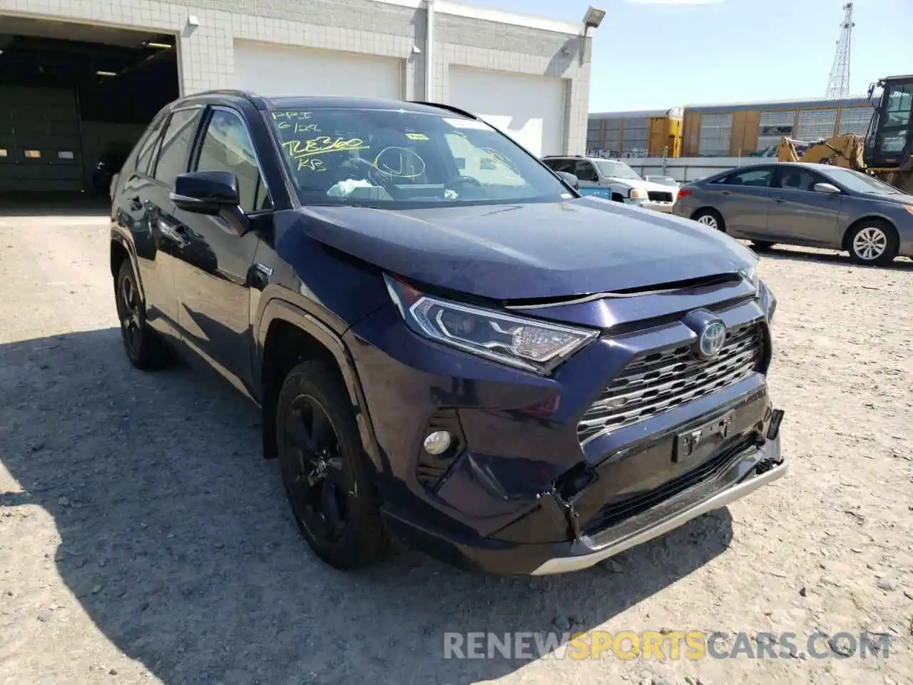 1 Photograph of a damaged car JTMEWRFV3KD512455 TOYOTA RAV4 2019