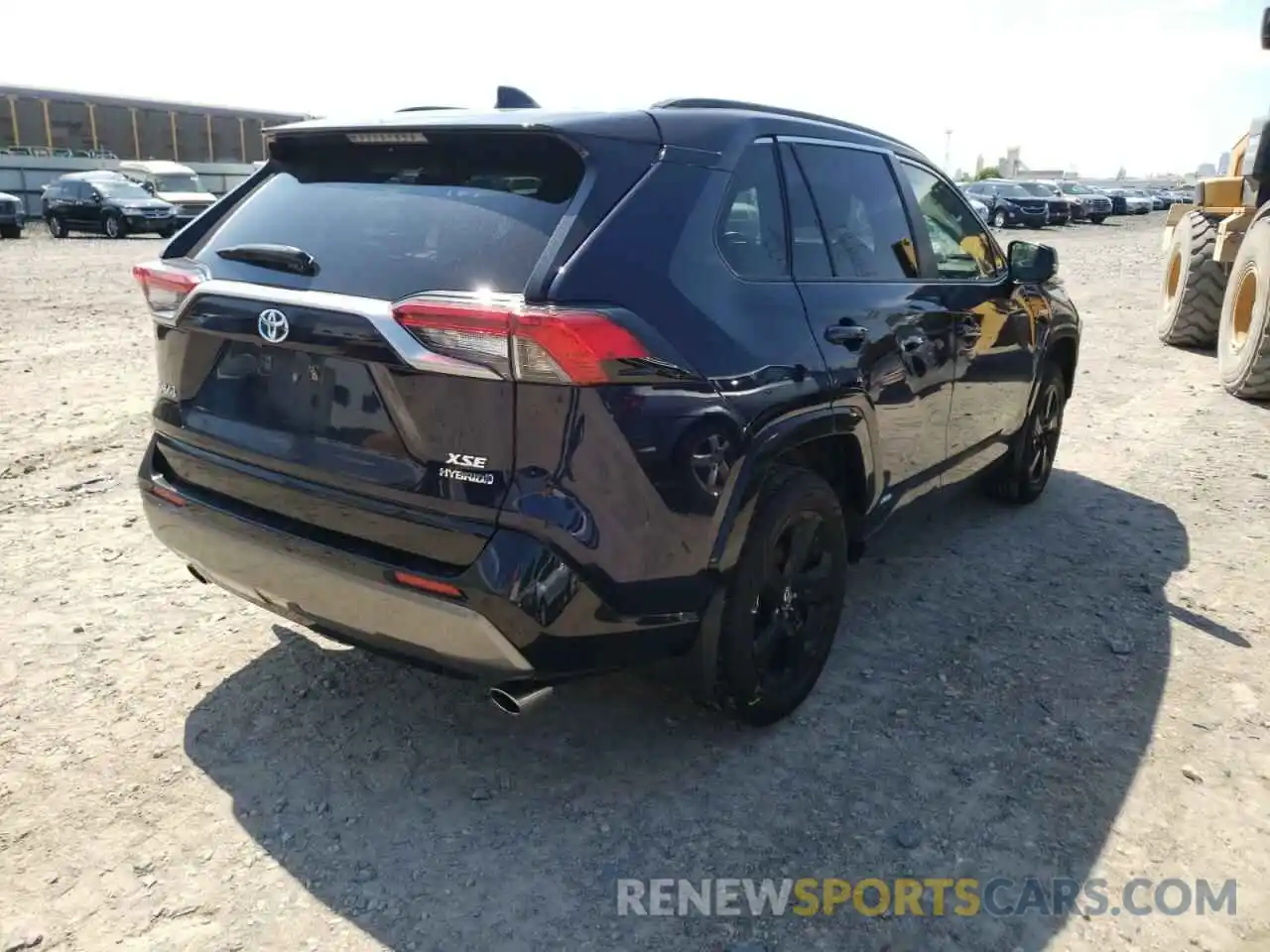 4 Photograph of a damaged car JTMEWRFV3KD512455 TOYOTA RAV4 2019