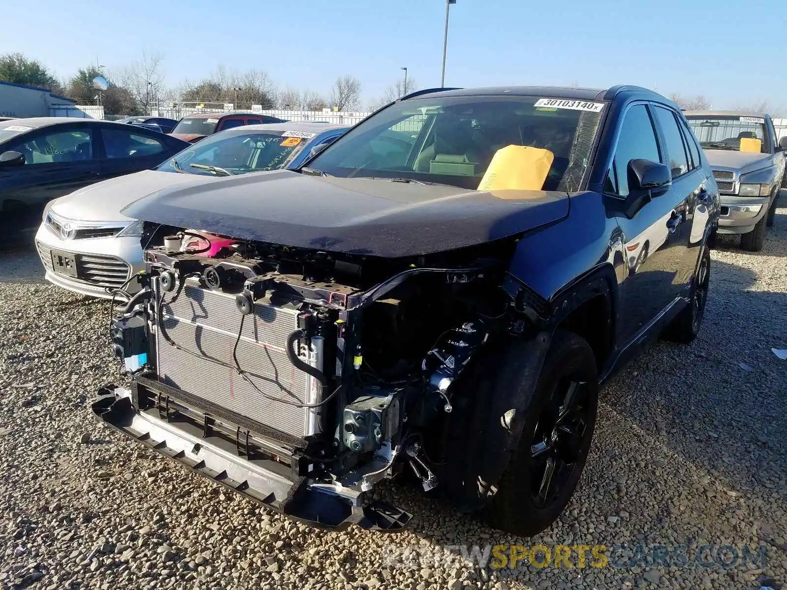 2 Photograph of a damaged car JTMEWRFV3KJ015231 TOYOTA RAV4 2019