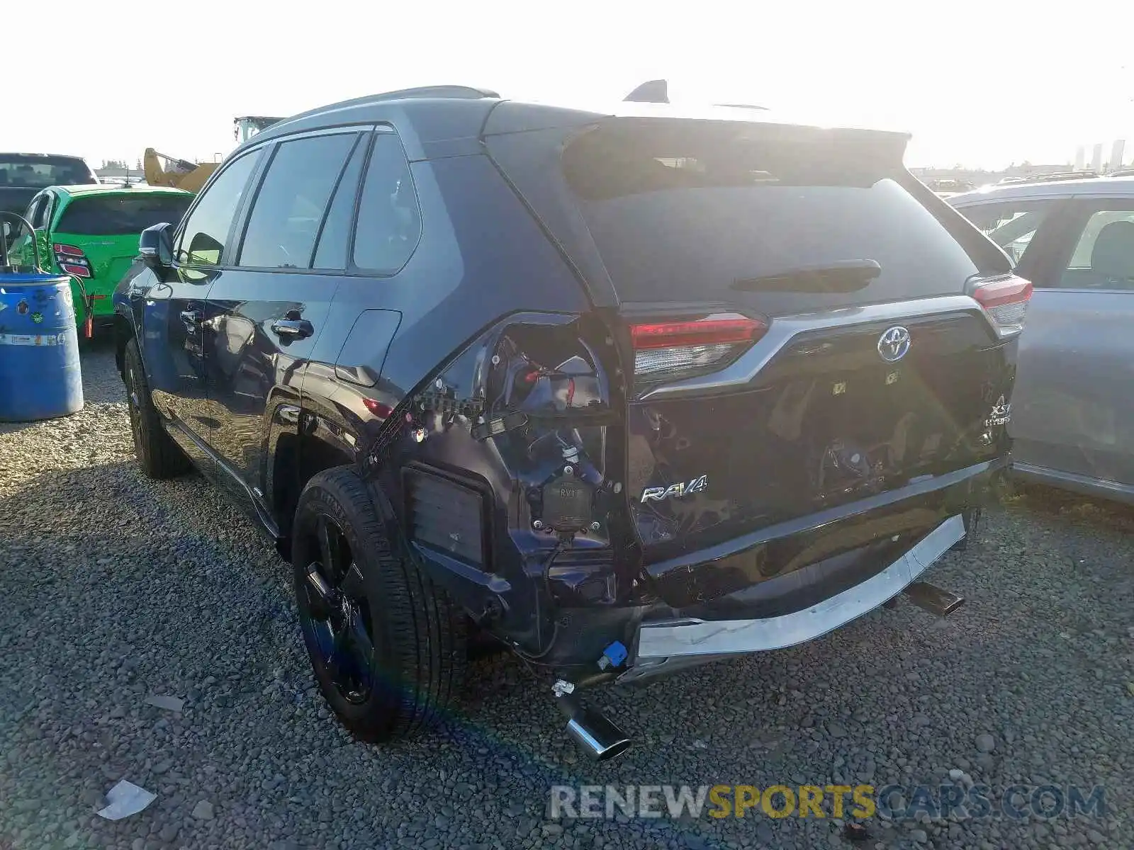 3 Photograph of a damaged car JTMEWRFV3KJ015231 TOYOTA RAV4 2019