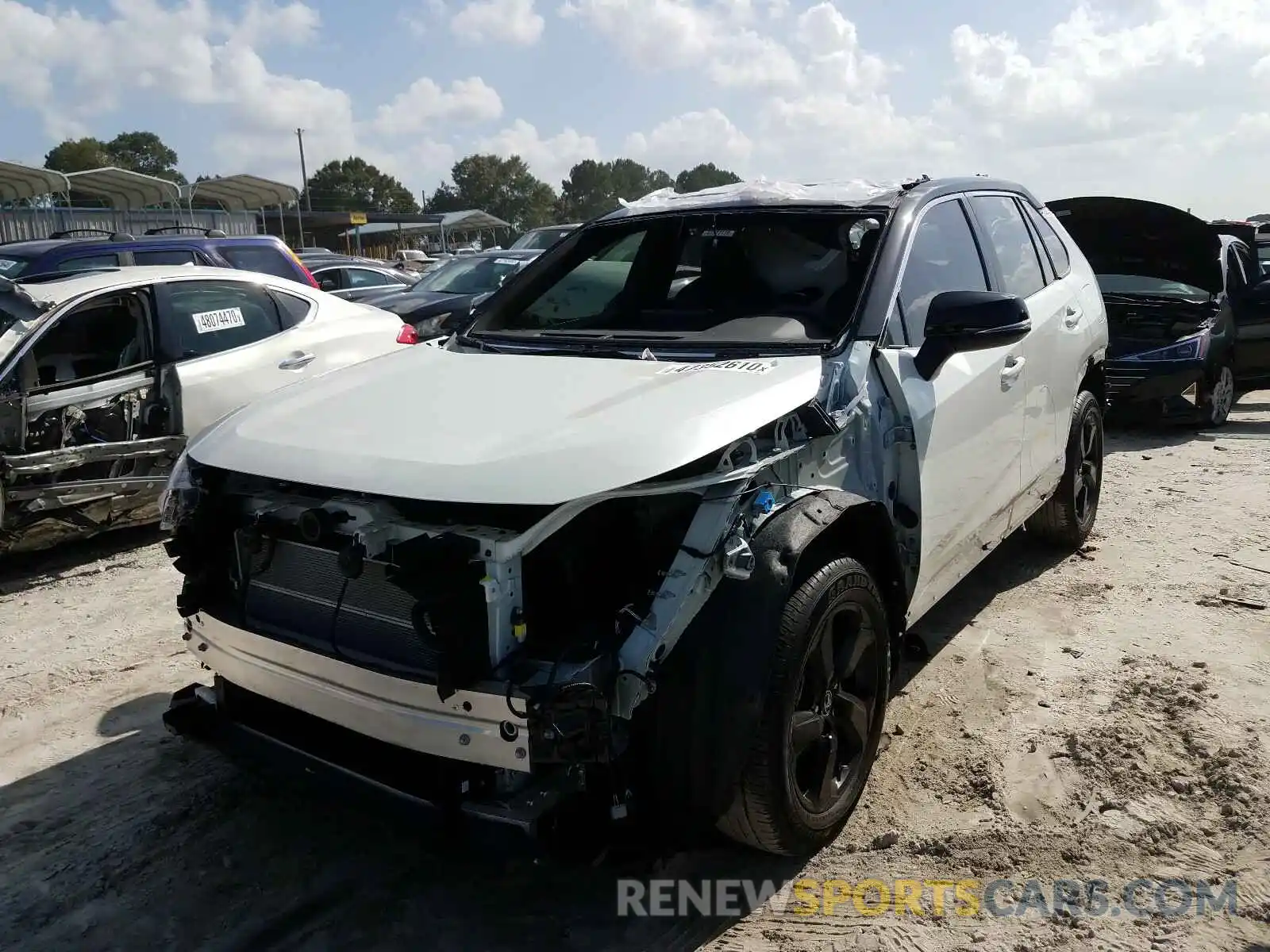 2 Photograph of a damaged car JTMEWRFV4KD509418 TOYOTA RAV4 2019