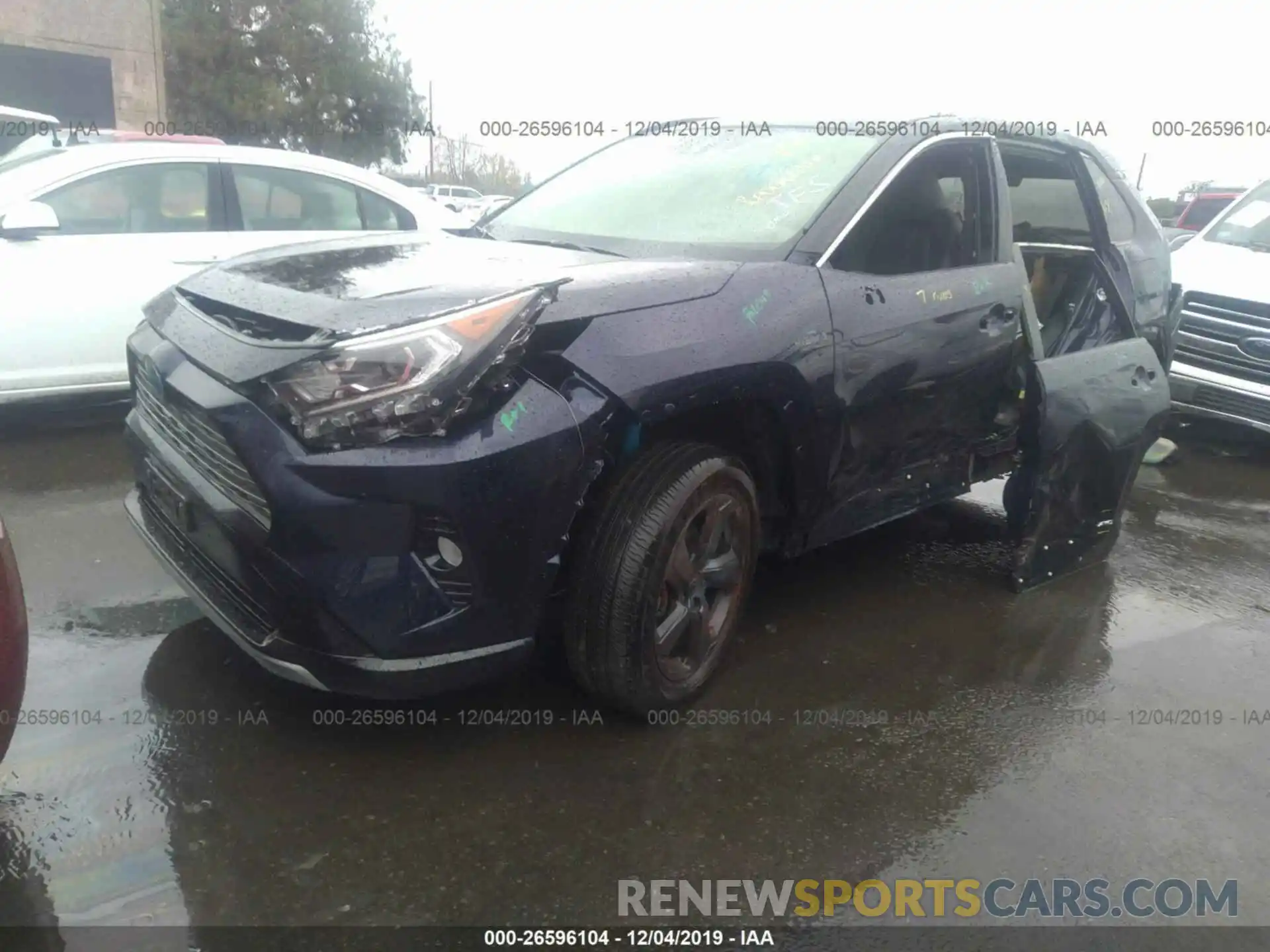 2 Photograph of a damaged car JTMEWRFV4KJ016470 TOYOTA RAV4 2019