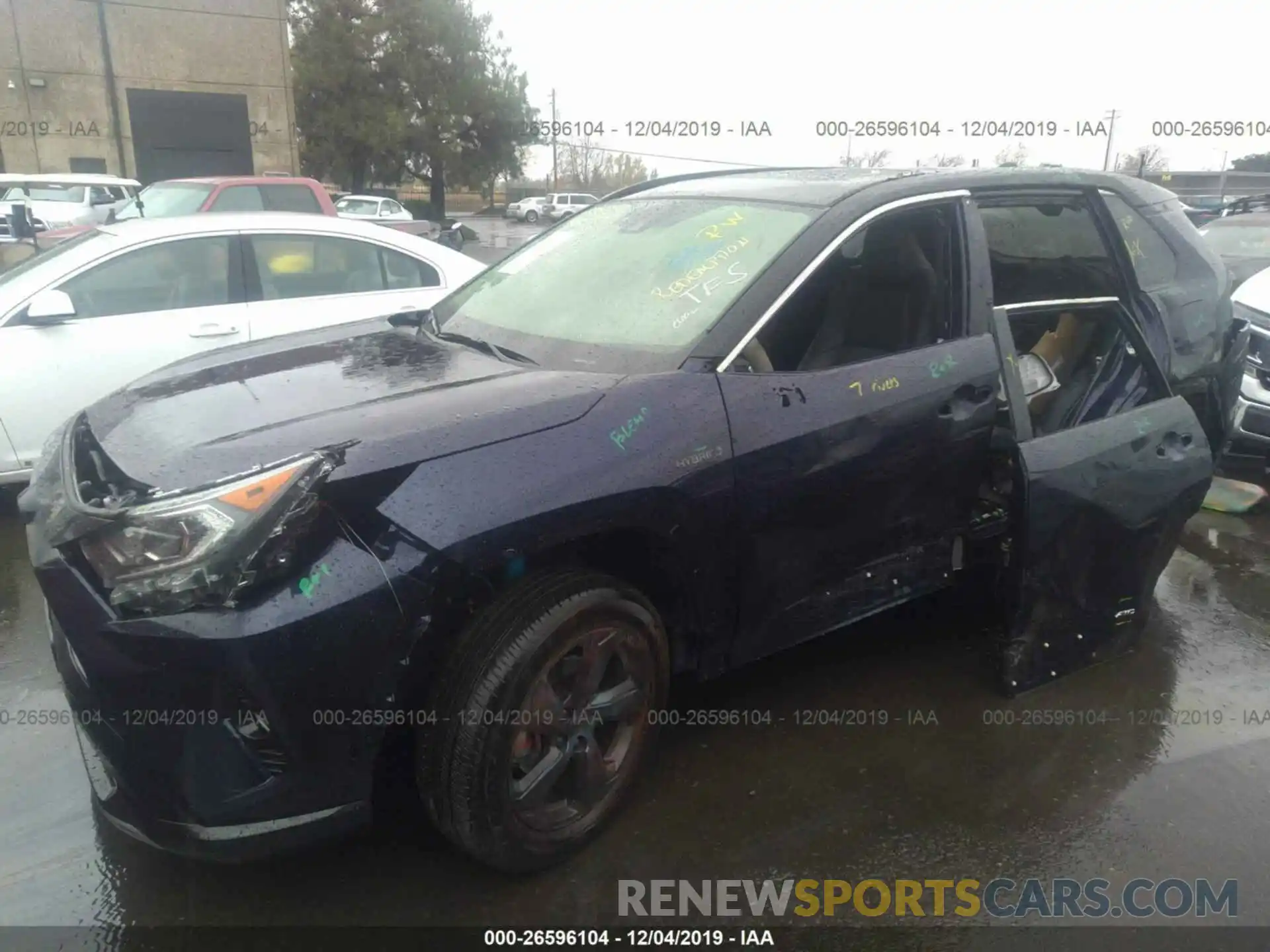 6 Photograph of a damaged car JTMEWRFV4KJ016470 TOYOTA RAV4 2019