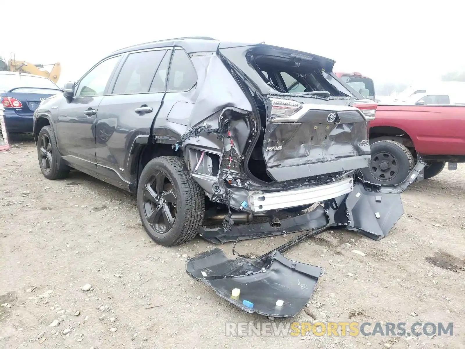 3 Фотография поврежденного автомобиля JTMEWRFV4KJ023788 TOYOTA RAV4 2019