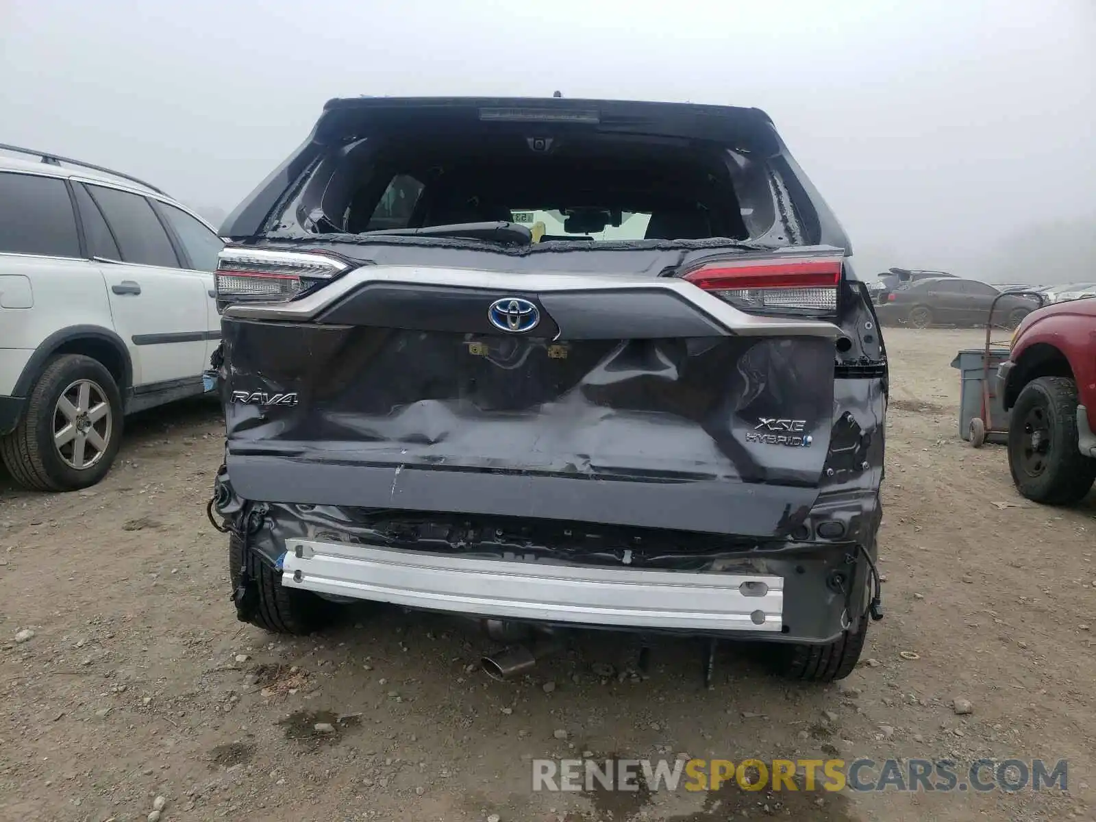 9 Фотография поврежденного автомобиля JTMEWRFV4KJ023788 TOYOTA RAV4 2019