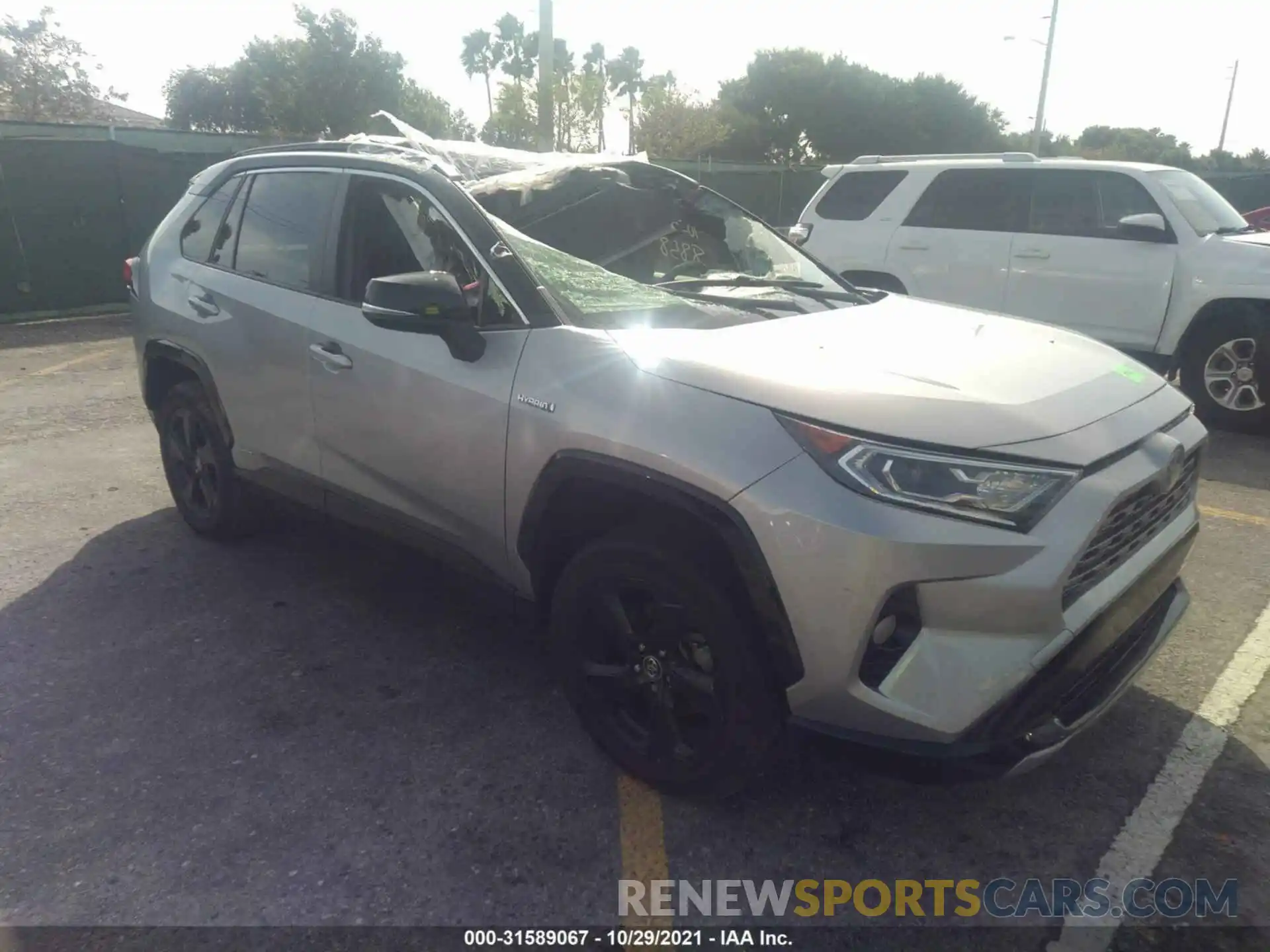 1 Photograph of a damaged car JTMEWRFV5KD508858 TOYOTA RAV4 2019