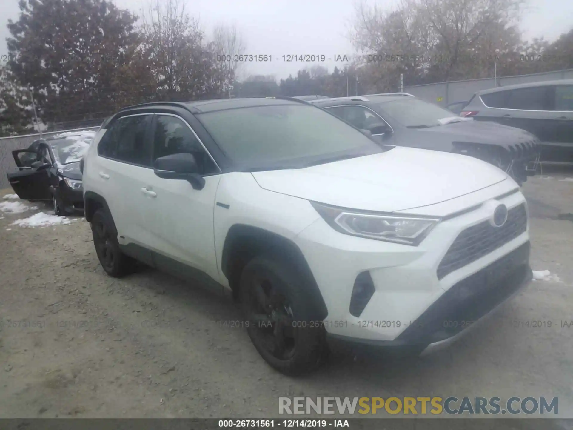 1 Photograph of a damaged car JTMEWRFV5KD515051 TOYOTA RAV4 2019