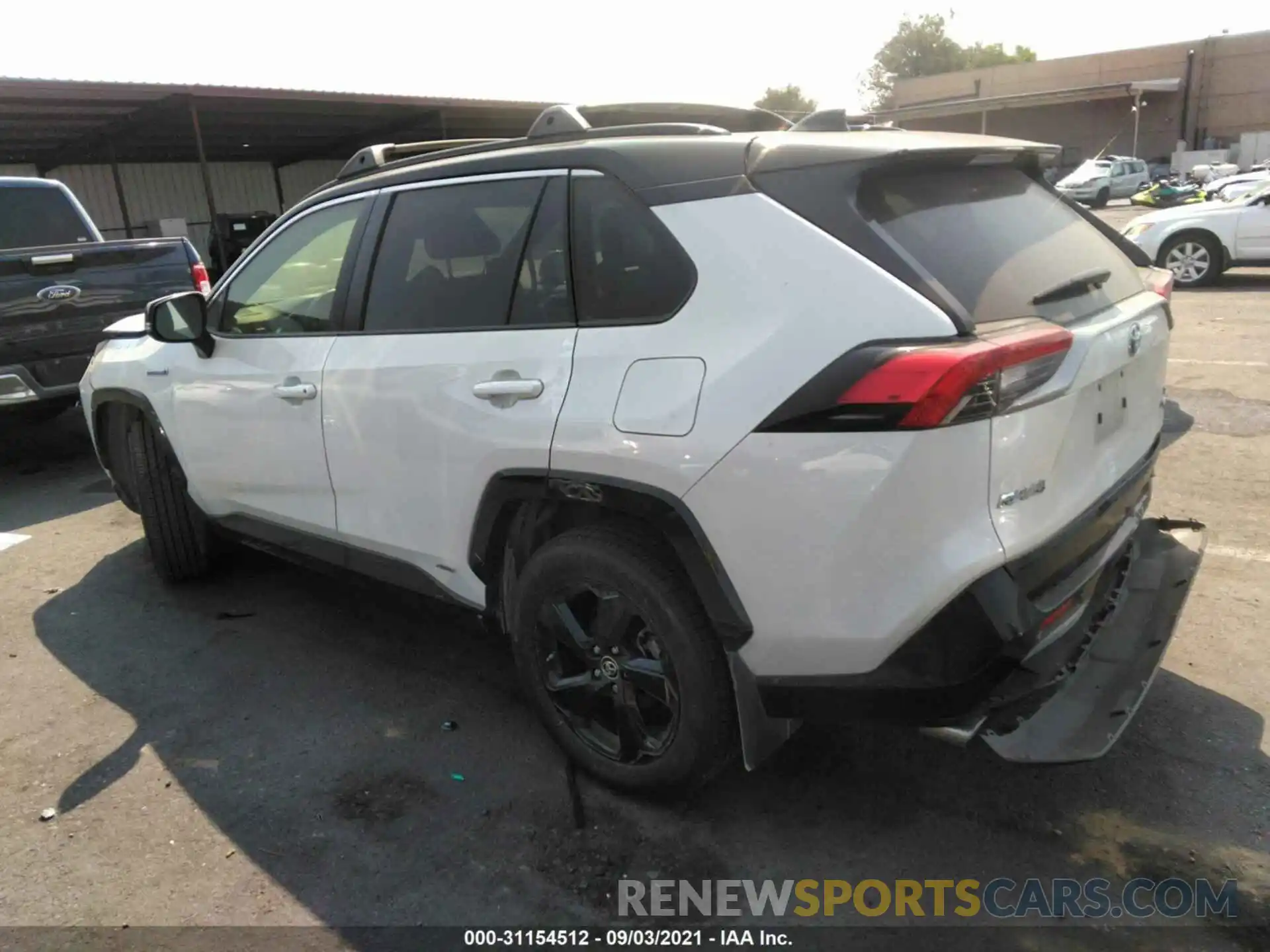 3 Photograph of a damaged car JTMEWRFV5KJ006885 TOYOTA RAV4 2019