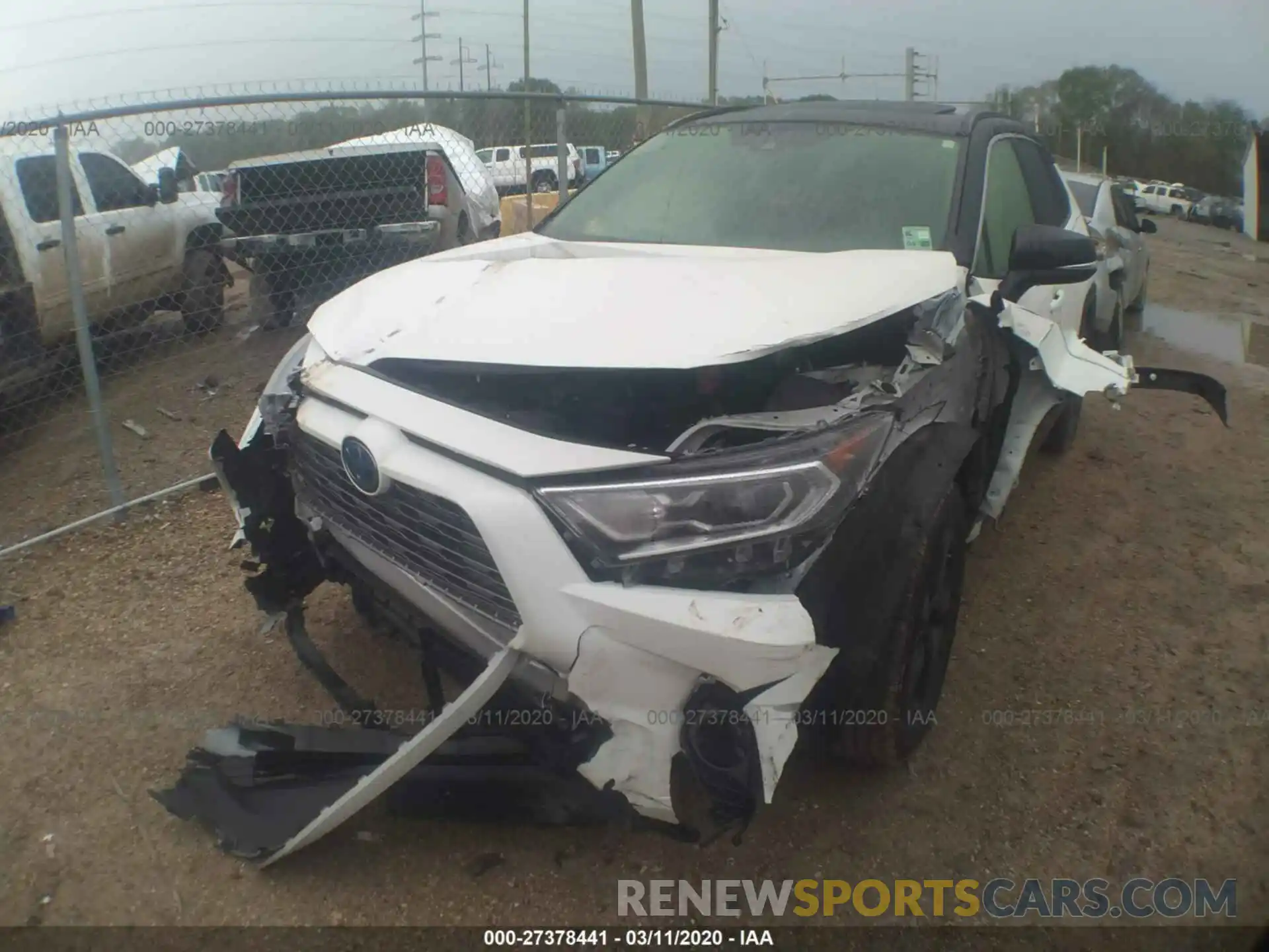 2 Photograph of a damaged car JTMEWRFV5KJ009091 TOYOTA RAV4 2019