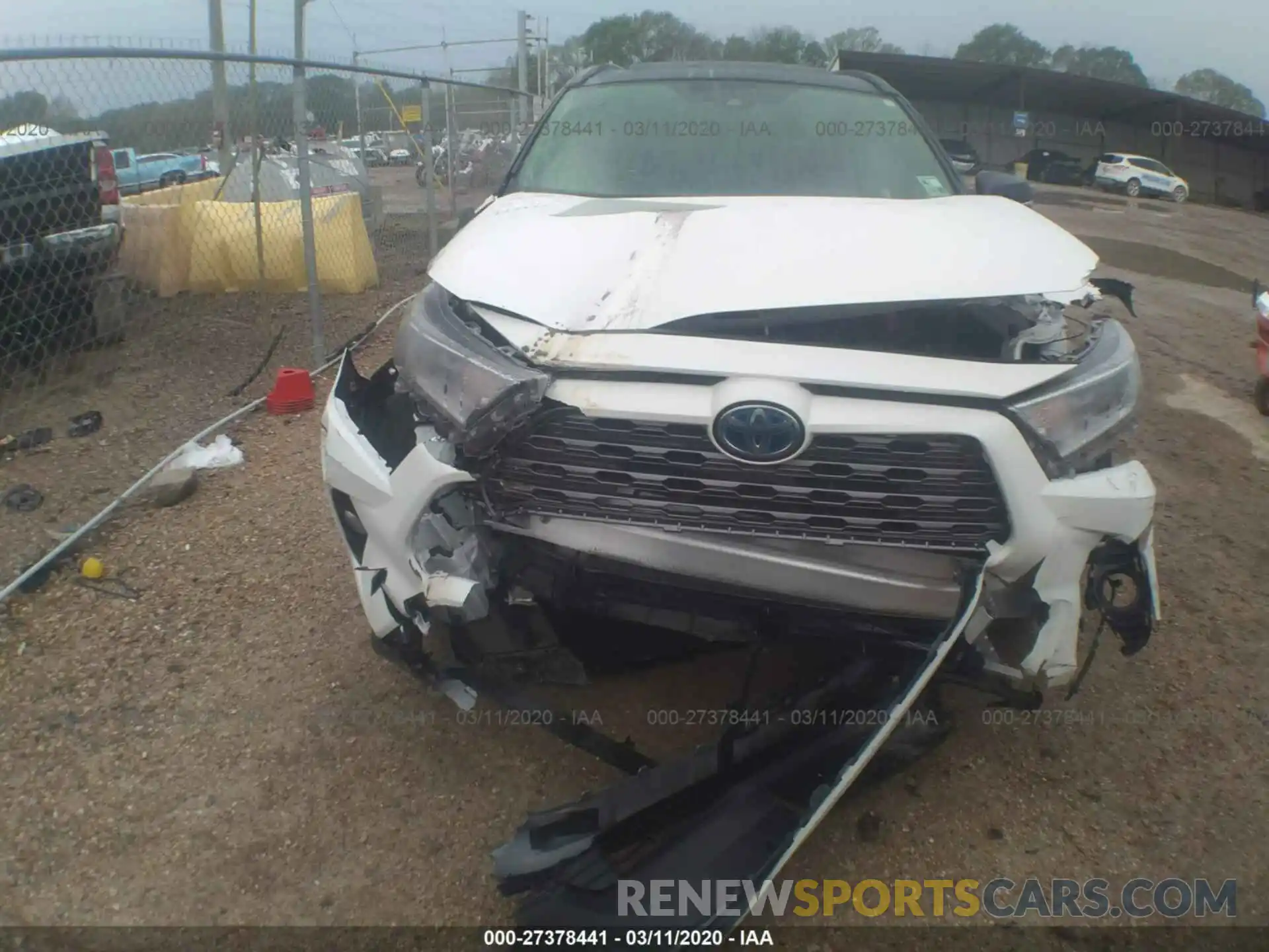 6 Photograph of a damaged car JTMEWRFV5KJ009091 TOYOTA RAV4 2019