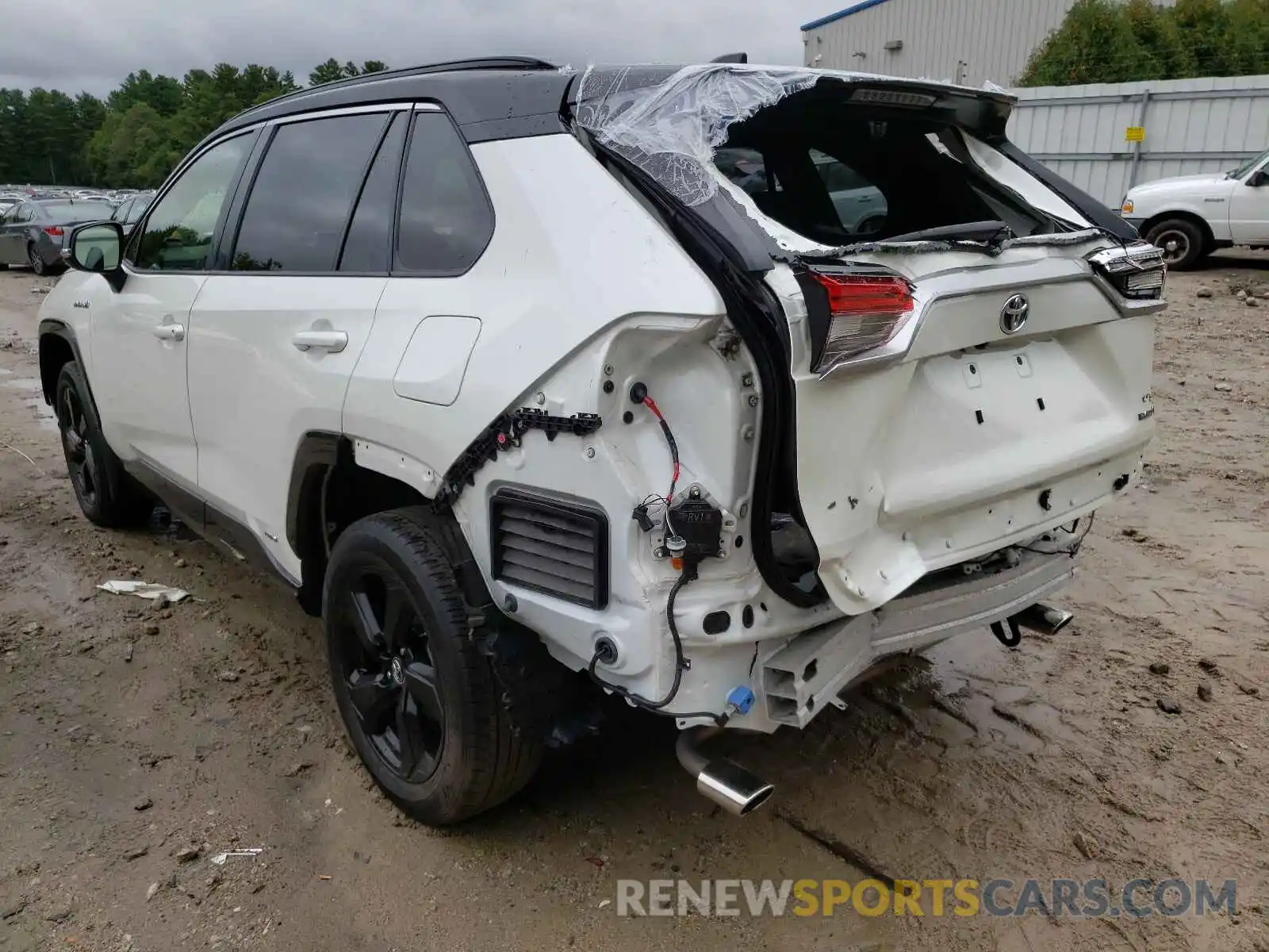 3 Photograph of a damaged car JTMEWRFV5KJ024125 TOYOTA RAV4 2019