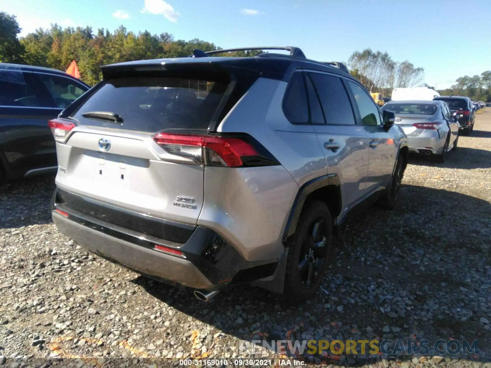 4 Фотография поврежденного автомобиля JTMEWRFV5KJ026263 TOYOTA RAV4 2019