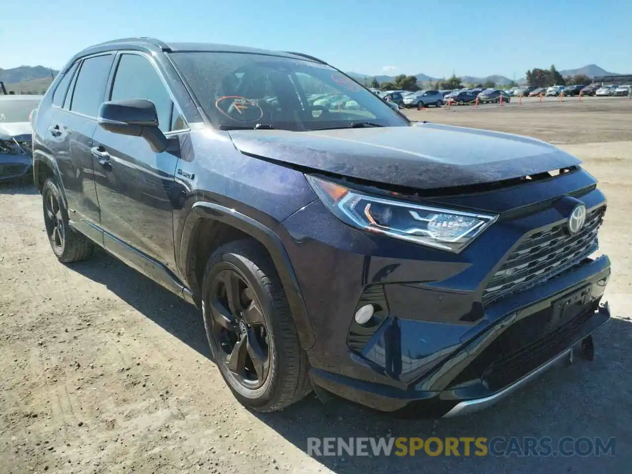 1 Photograph of a damaged car JTMEWRFV6KD518914 TOYOTA RAV4 2019