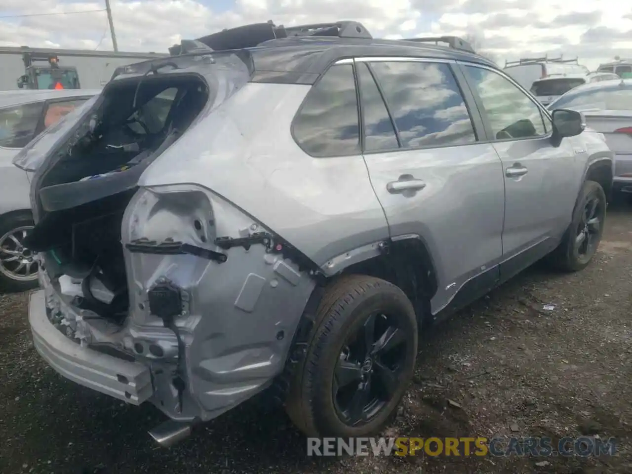 4 Photograph of a damaged car JTMEWRFV6KD524387 TOYOTA RAV4 2019