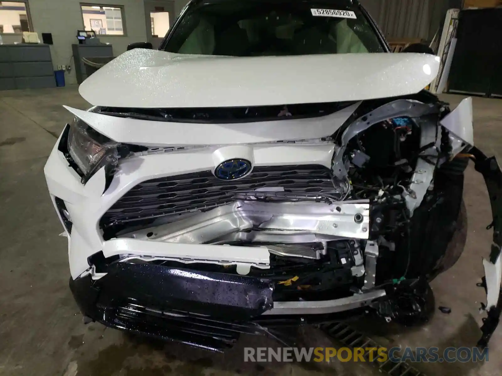 7 Photograph of a damaged car JTMEWRFV6KJ023372 TOYOTA RAV4 2019