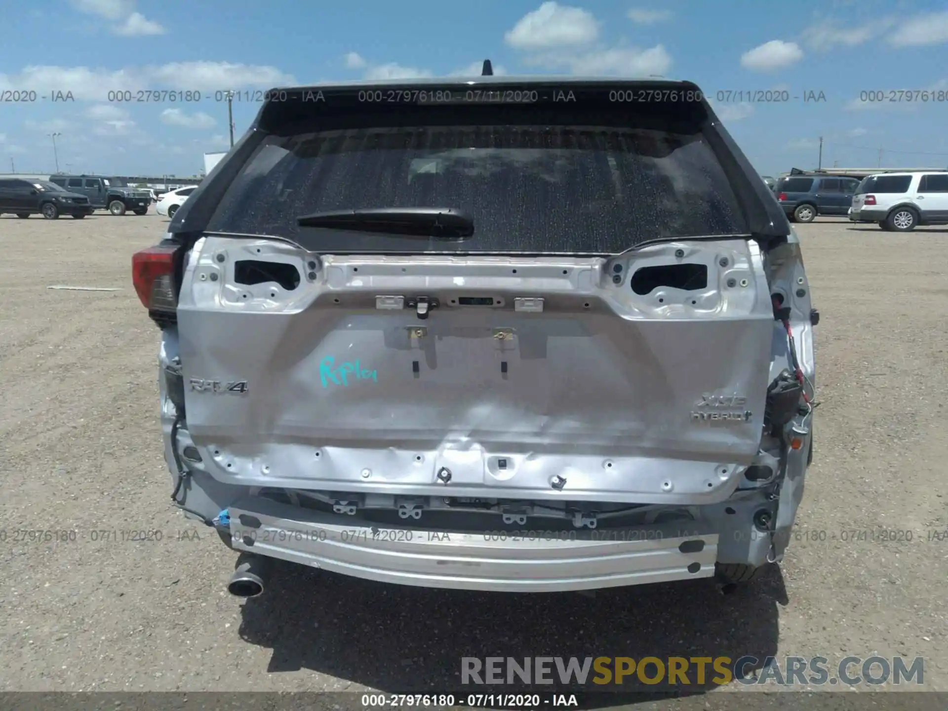 6 Photograph of a damaged car JTMEWRFV6KJ025428 TOYOTA RAV4 2019