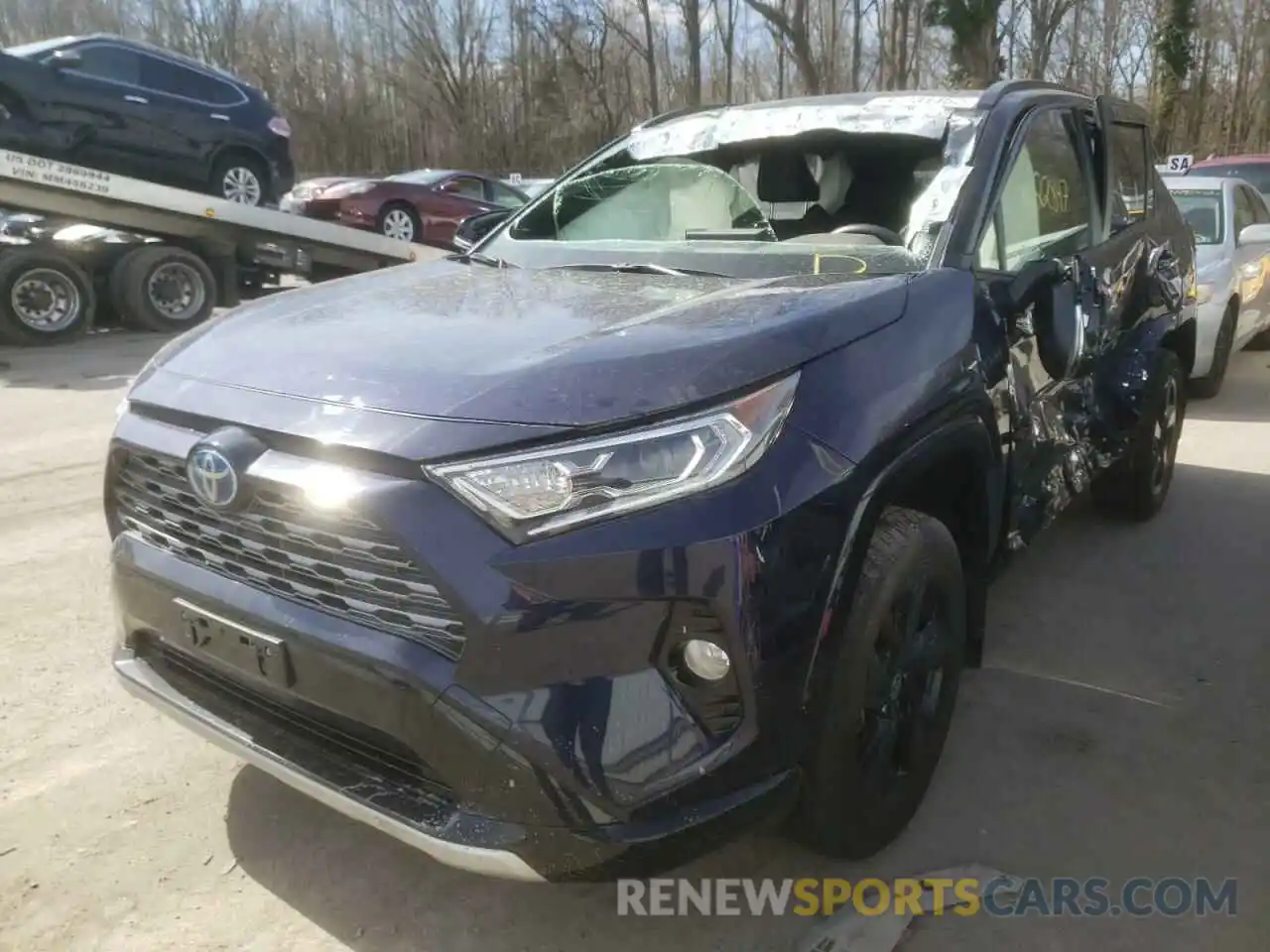 2 Photograph of a damaged car JTMEWRFV6KJ026627 TOYOTA RAV4 2019