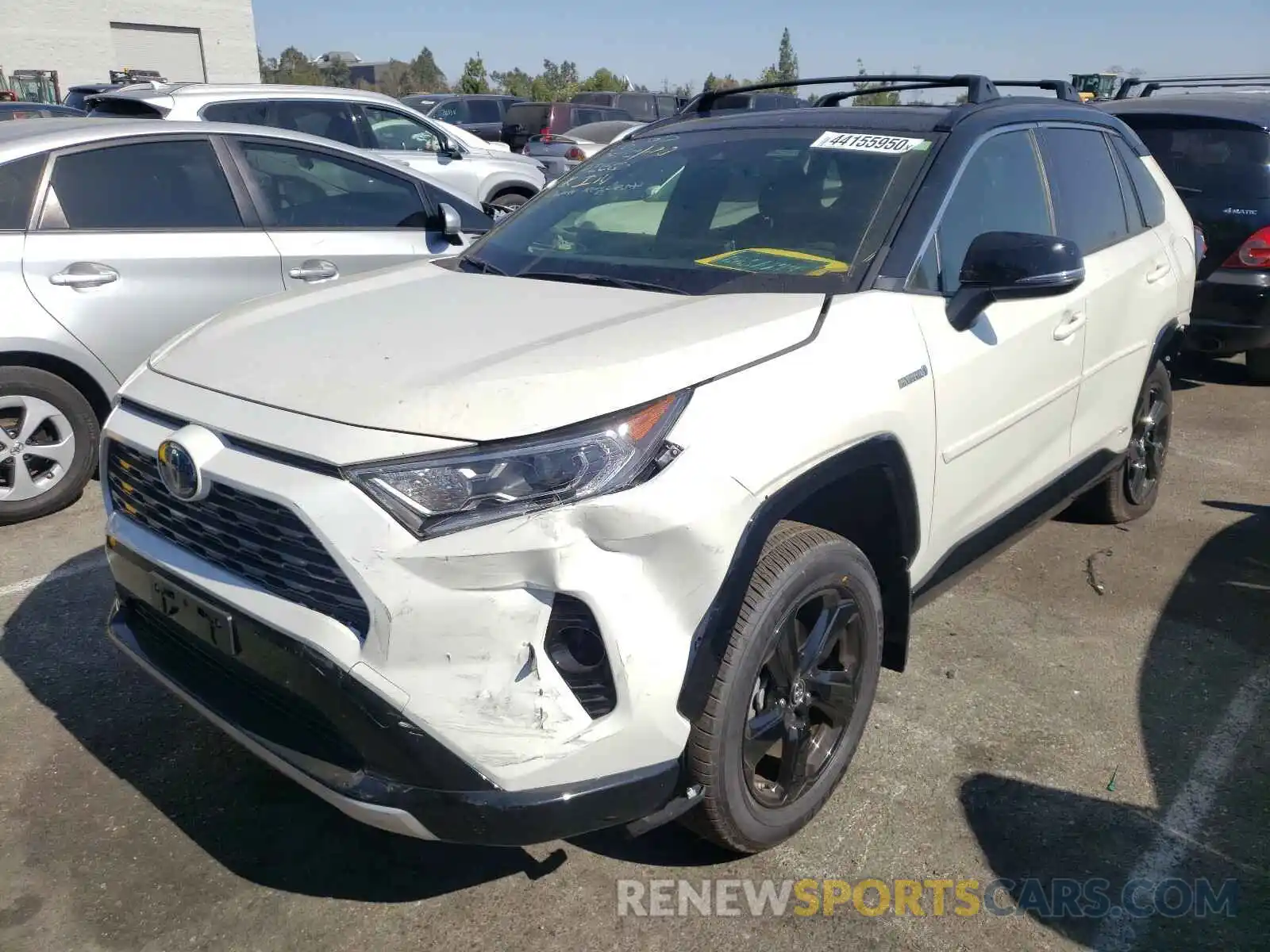 2 Photograph of a damaged car JTMEWRFV7KD511499 TOYOTA RAV4 2019