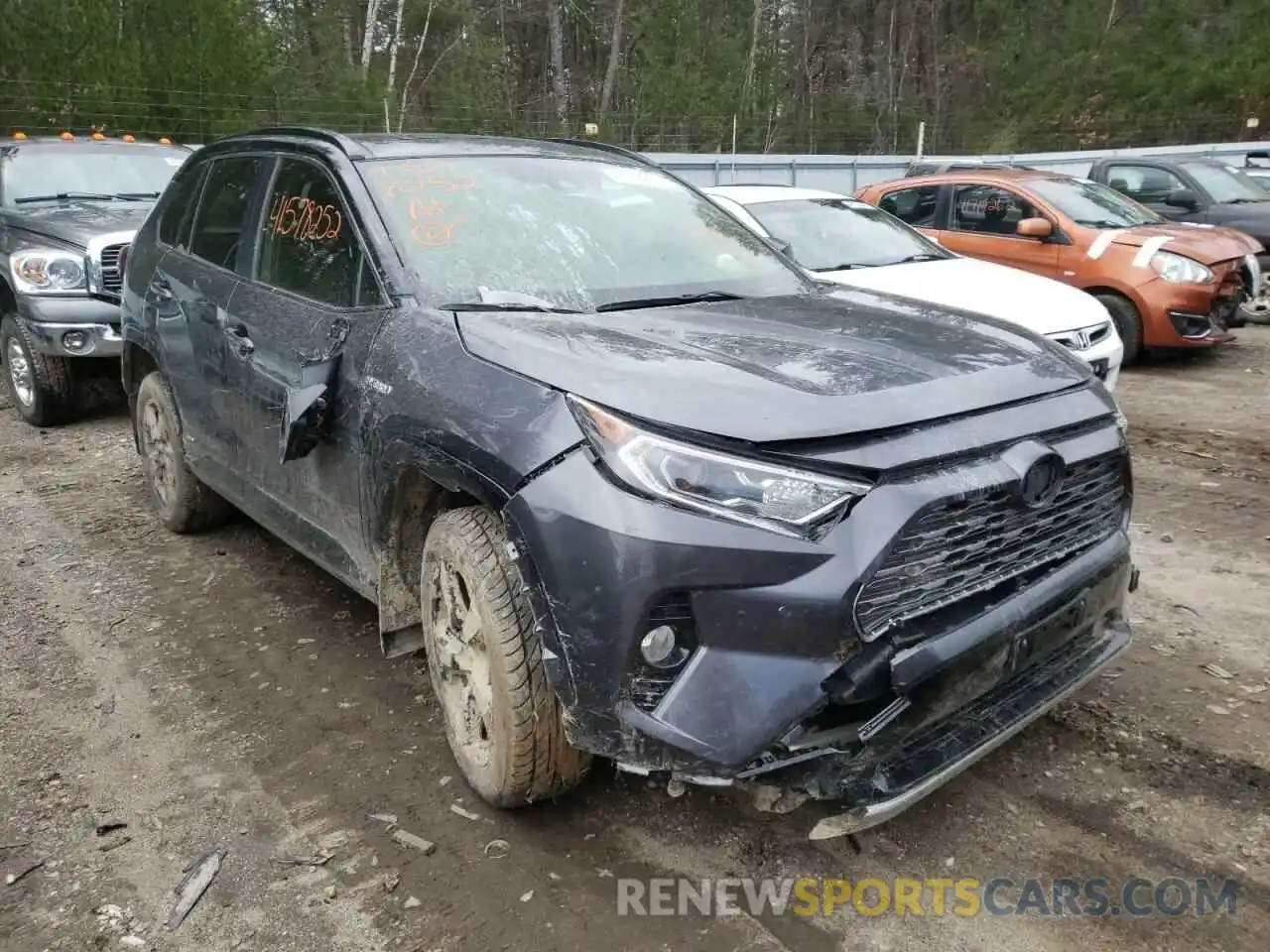 1 Photograph of a damaged car JTMEWRFV7KD512149 TOYOTA RAV4 2019