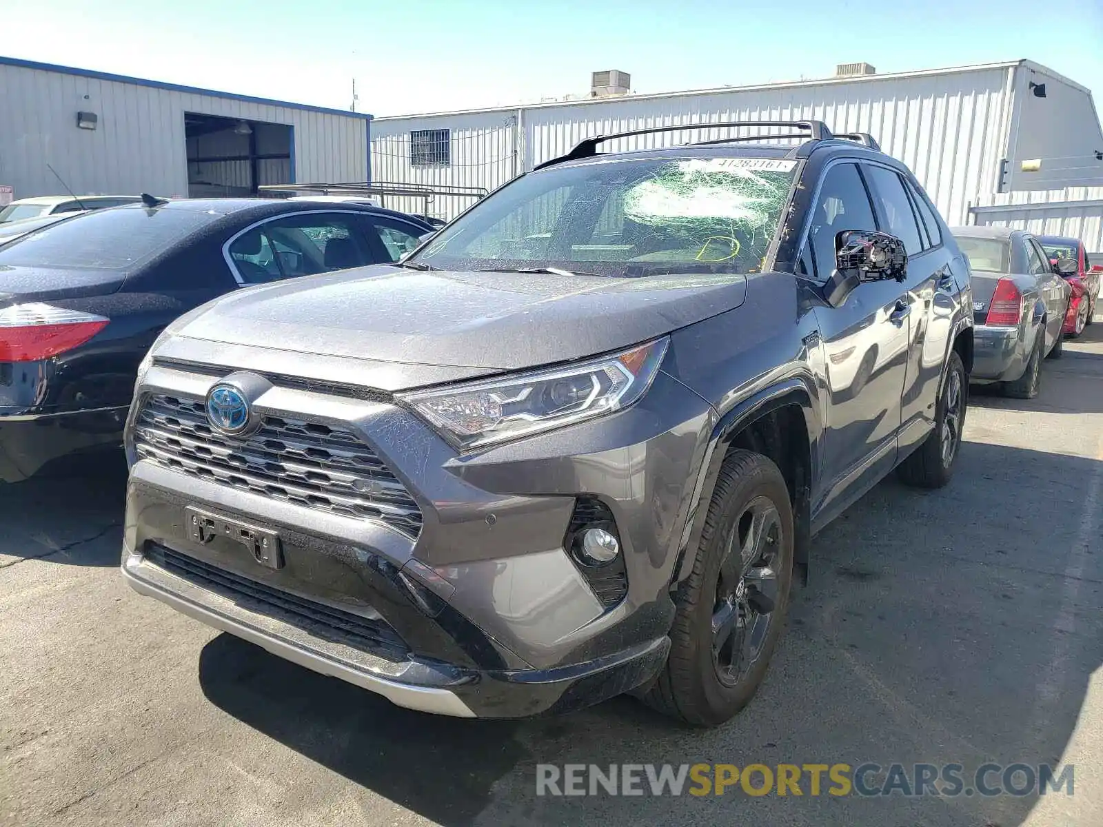 2 Photograph of a damaged car JTMEWRFV7KD517092 TOYOTA RAV4 2019